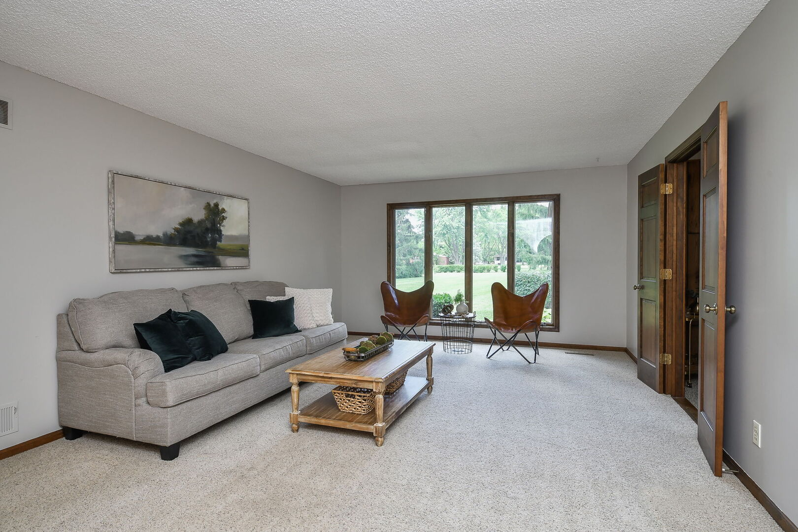 38W140 Rosewood Drive