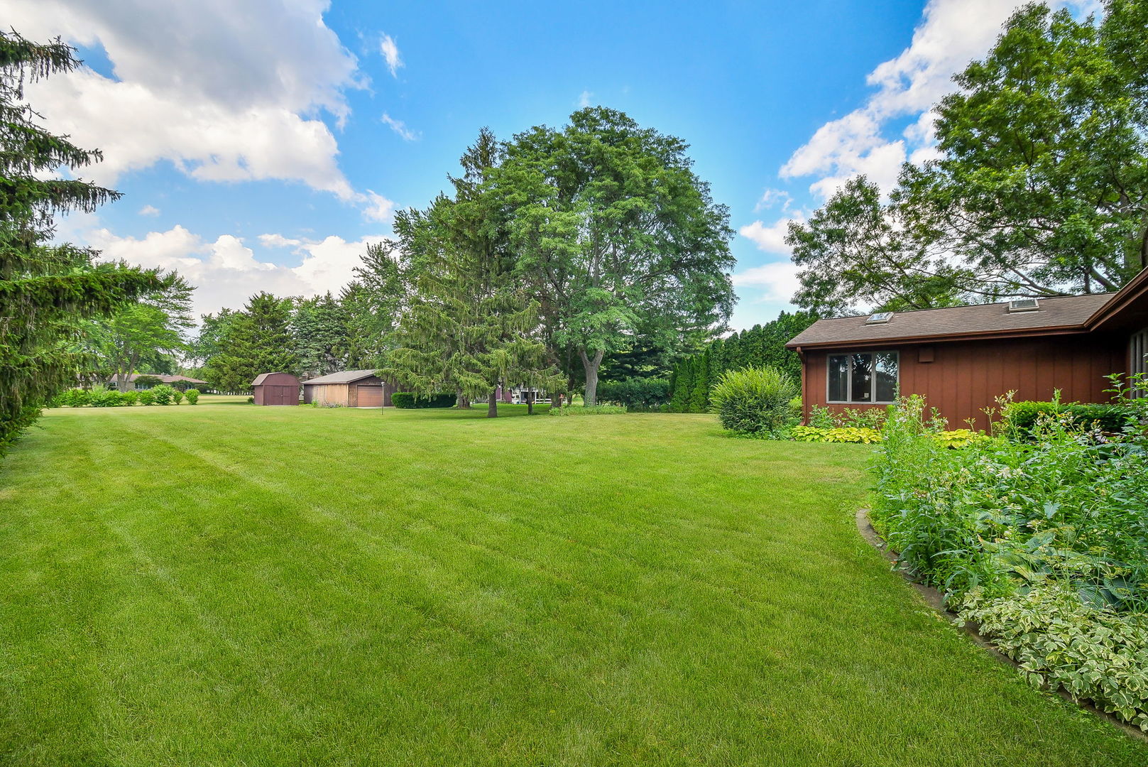 38W140 Rosewood Drive