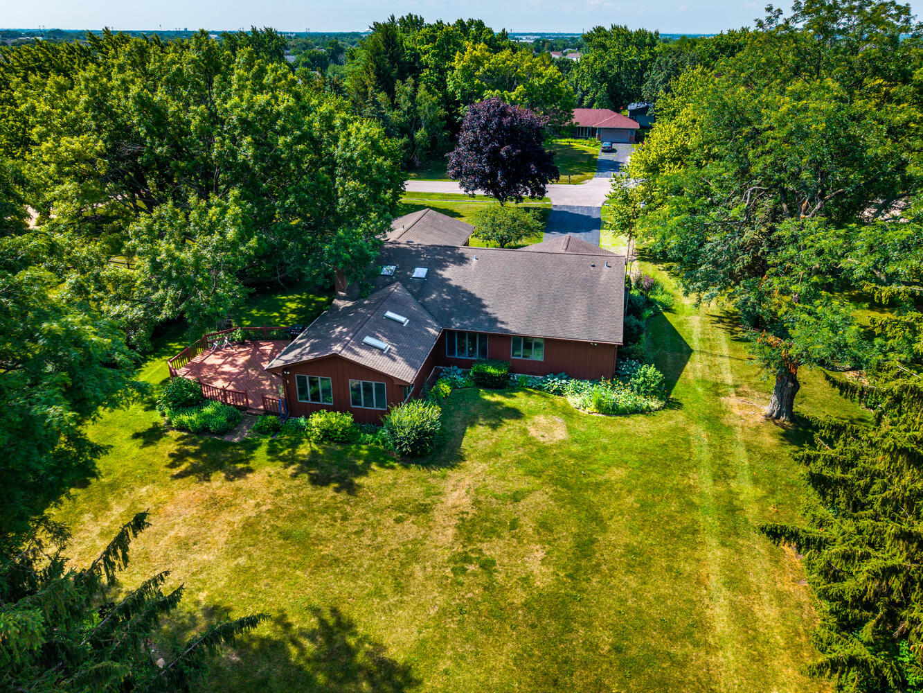 38W140 Rosewood Drive