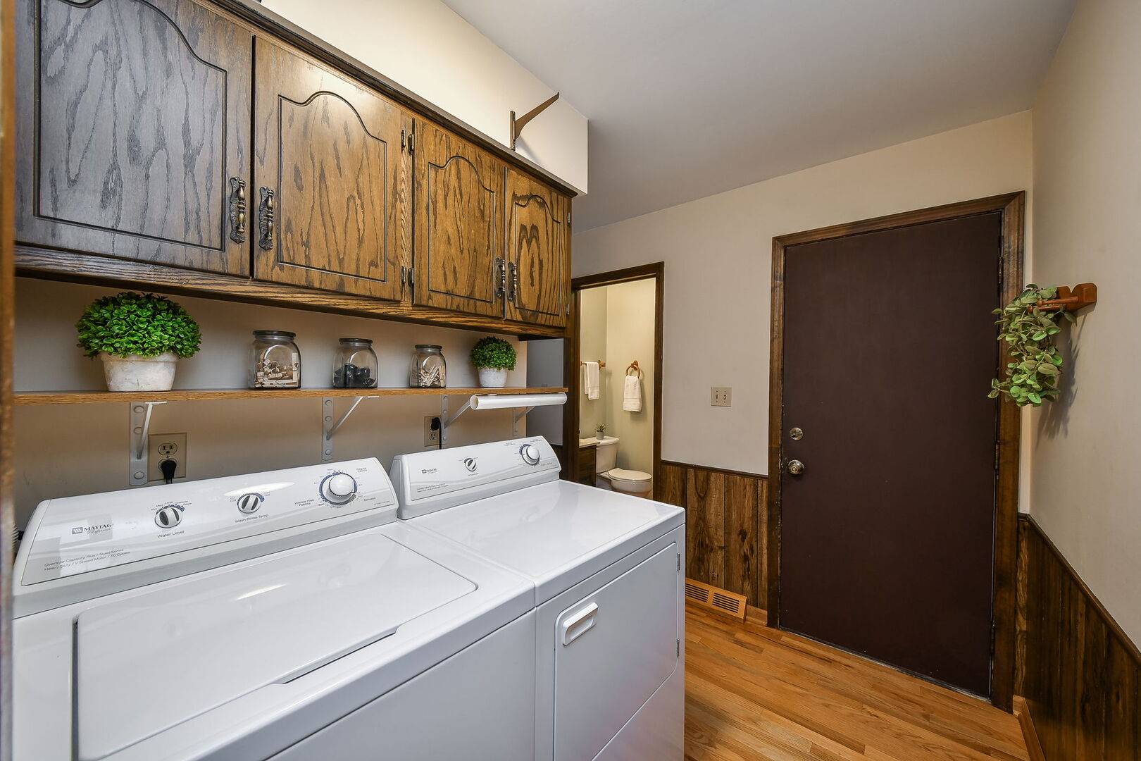 38W140 Rosewood Drive