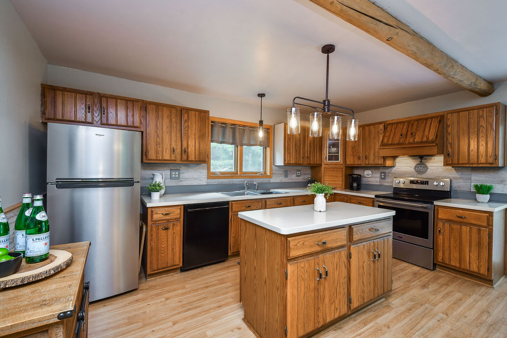 37W817 Pine Needles Court