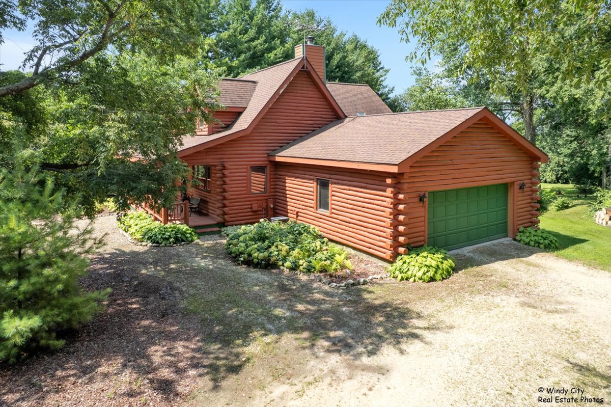 37W817 Pine Needles Court