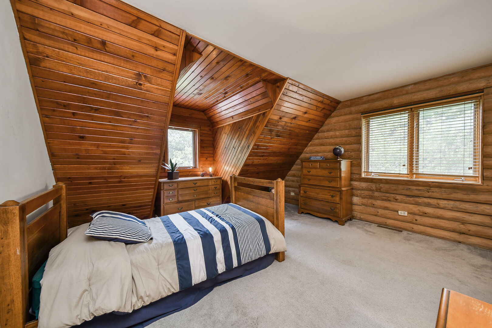 37W817 Pine Needles Court