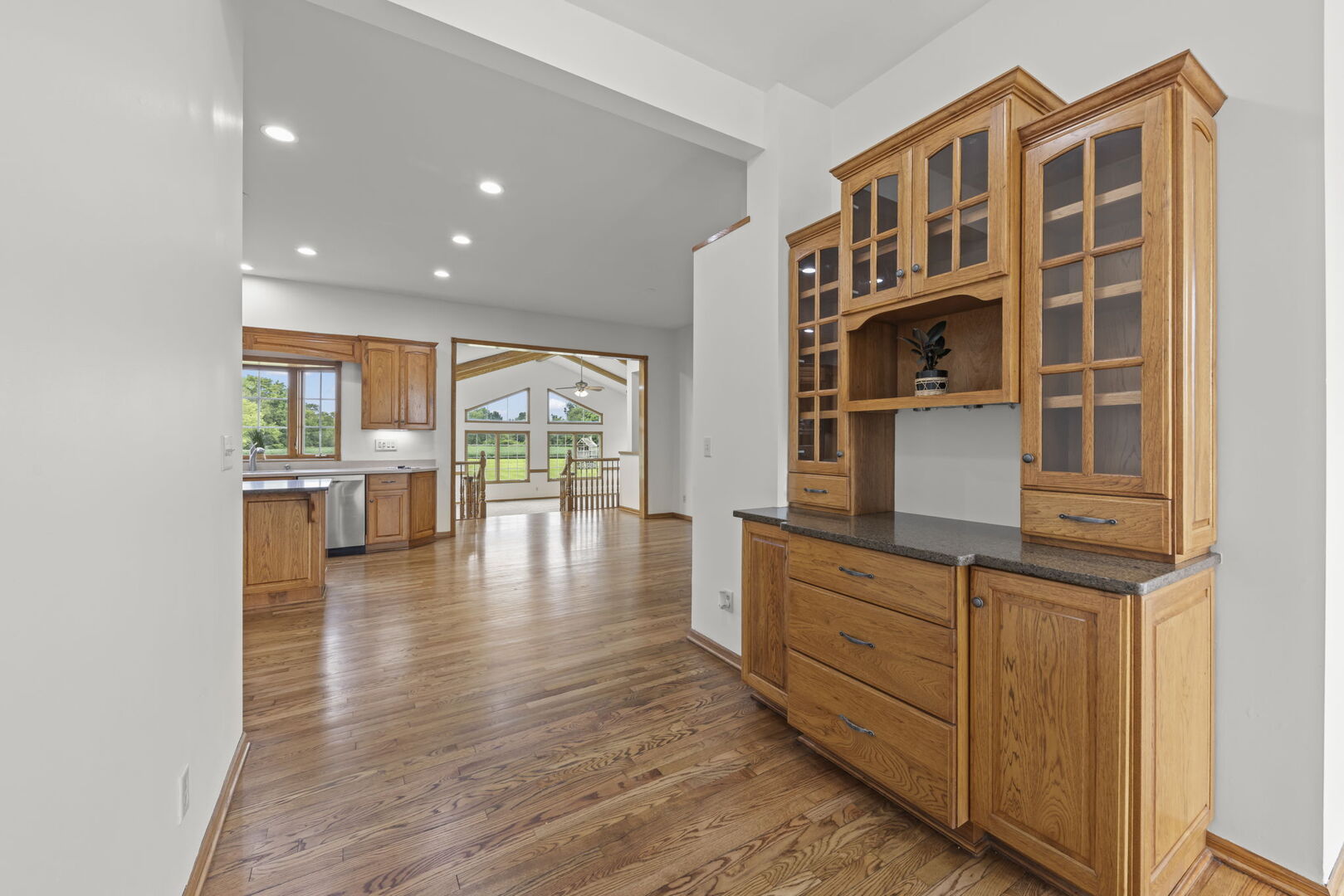 5065 E Sleepy Hollow Road