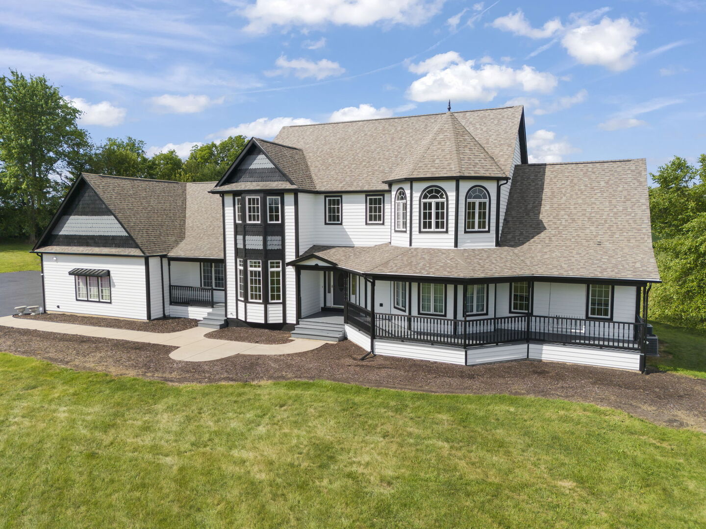 5065 E Sleepy Hollow Road