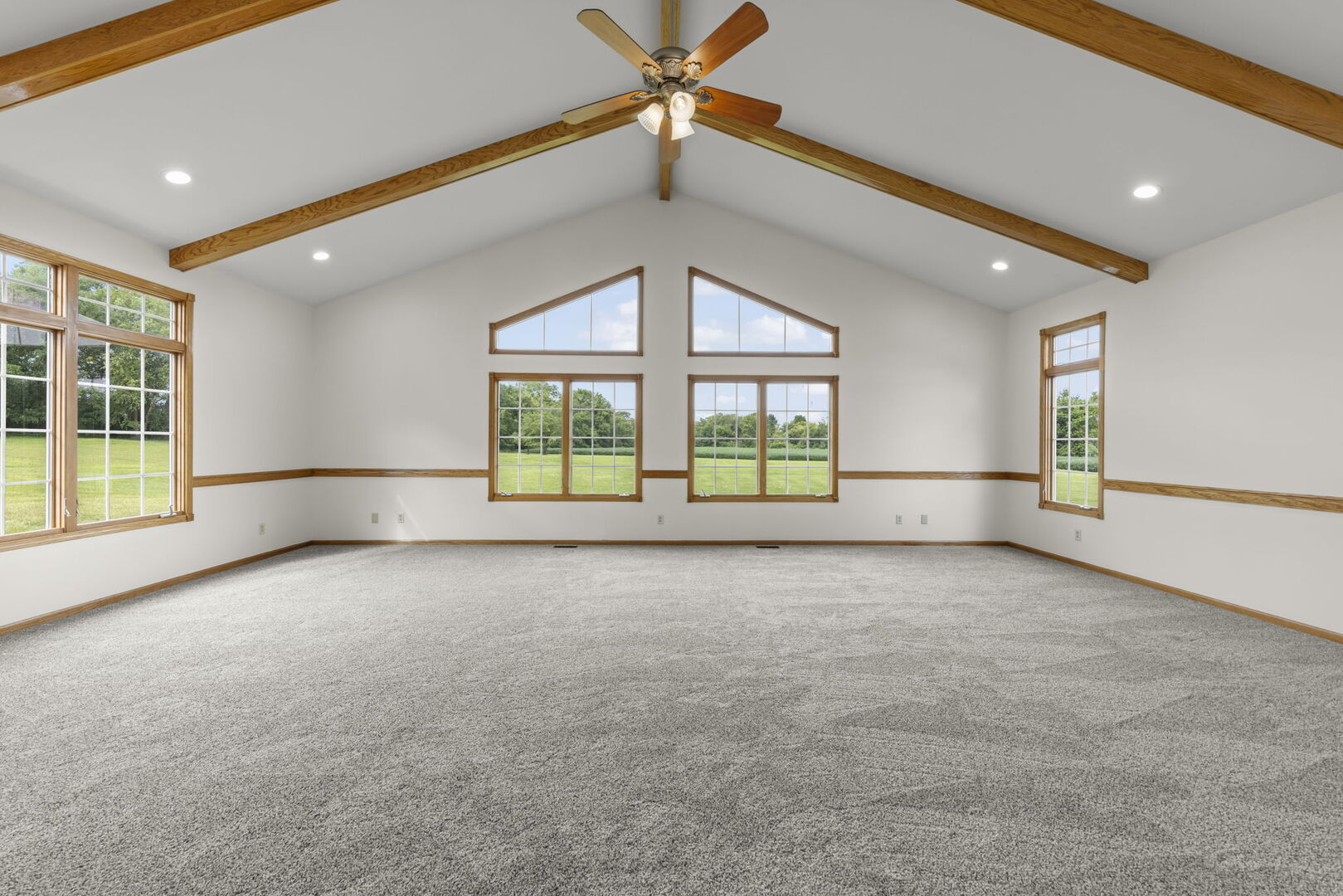 5065 E Sleepy Hollow Road