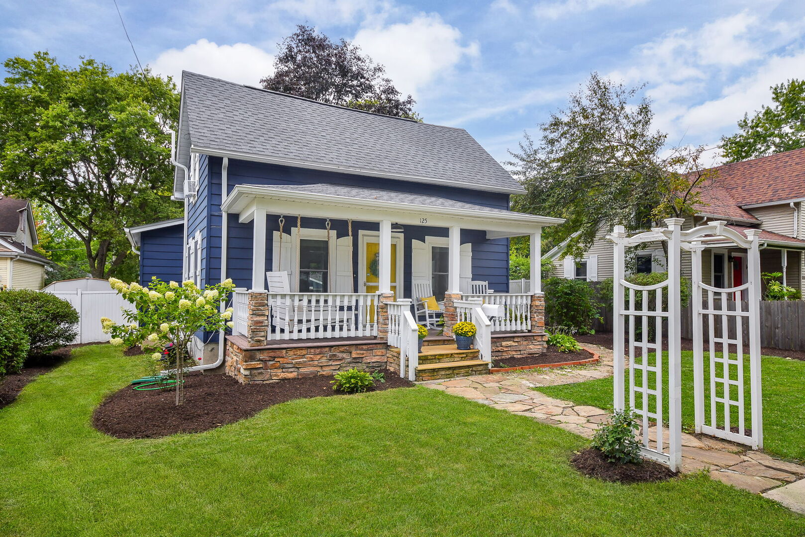 125 N JACKSON Street