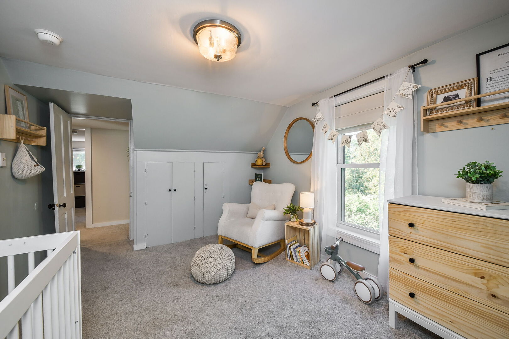 125 N JACKSON Street