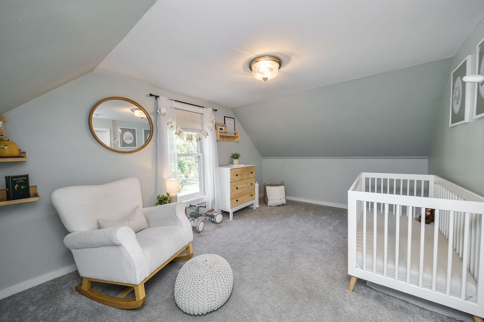 125 N JACKSON Street