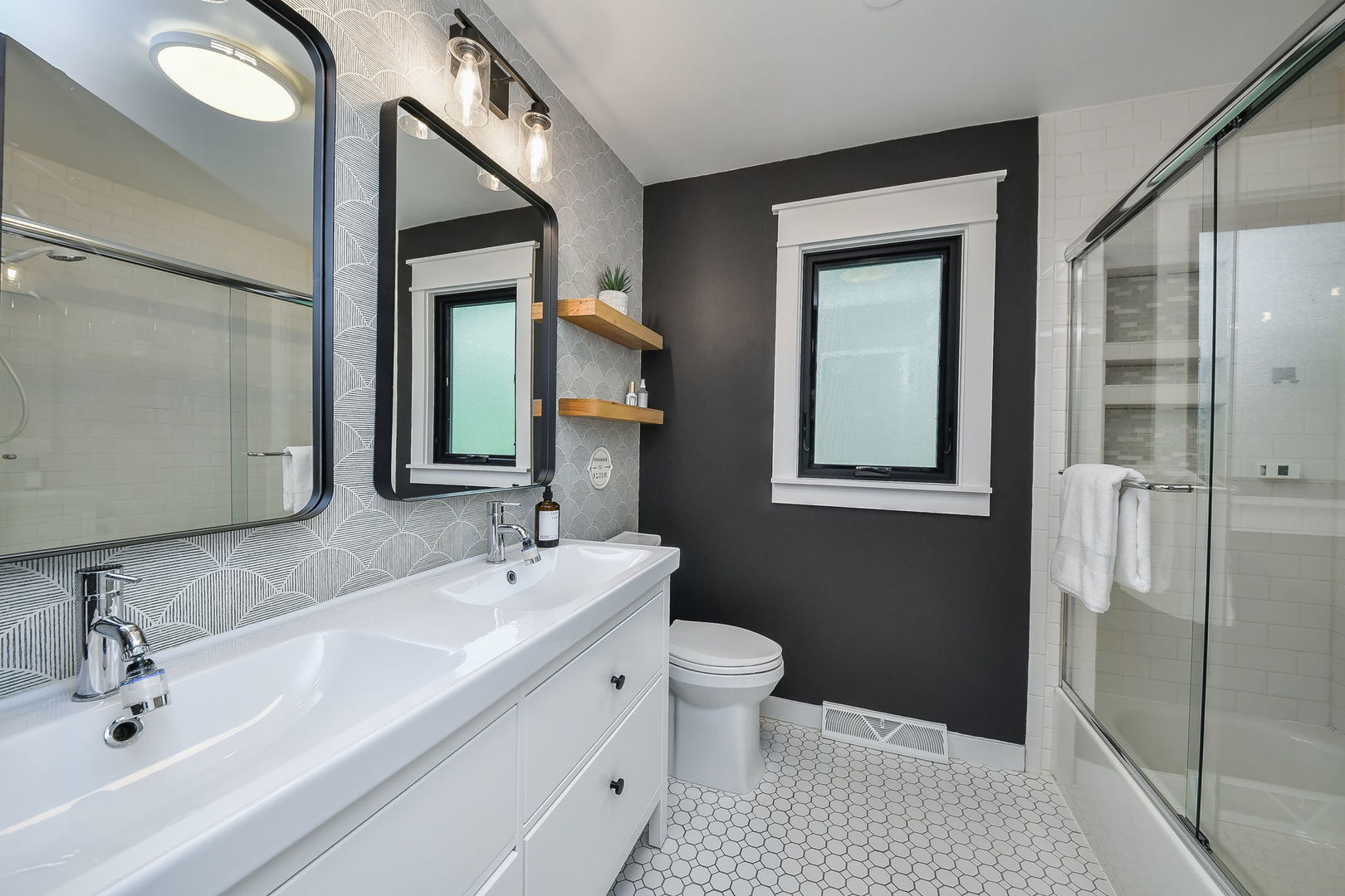 3N288 Bernice Drive