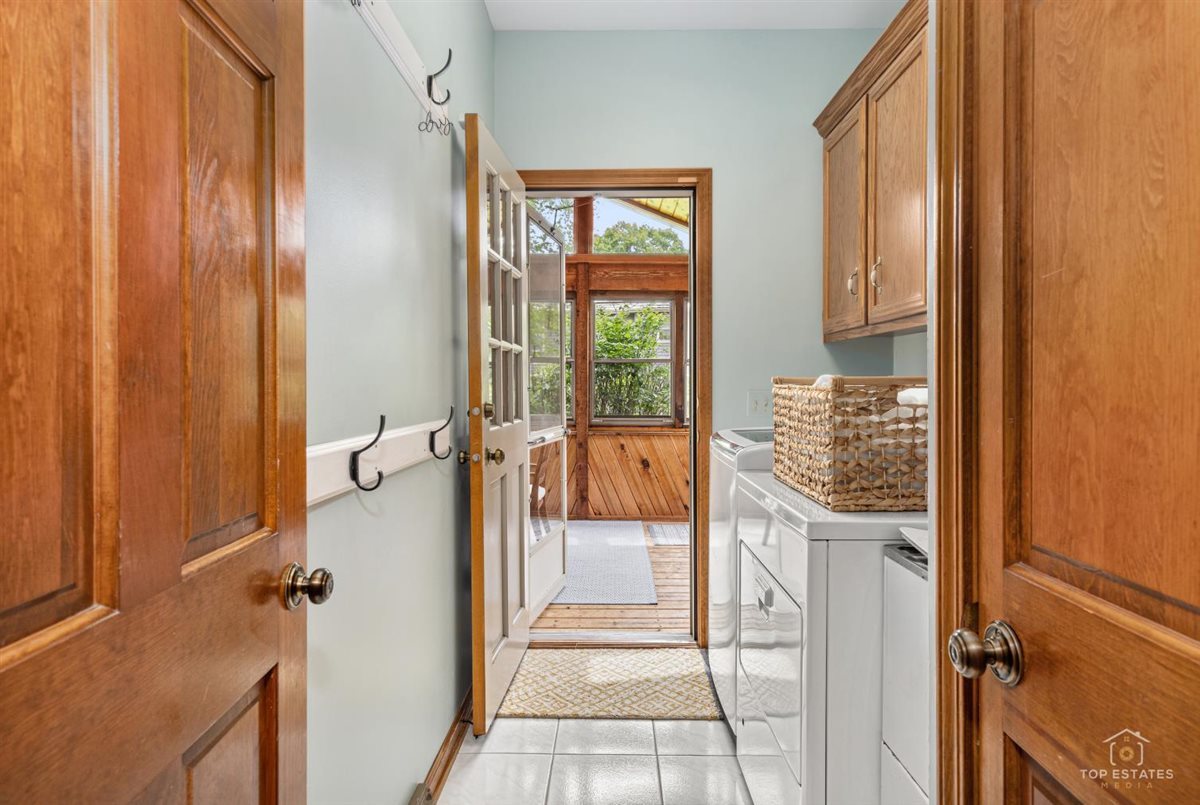 1309 Hawkins Court