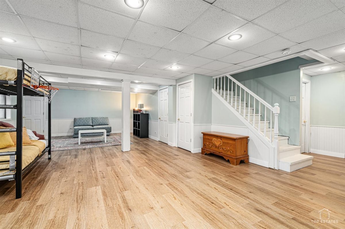 1309 Hawkins Court