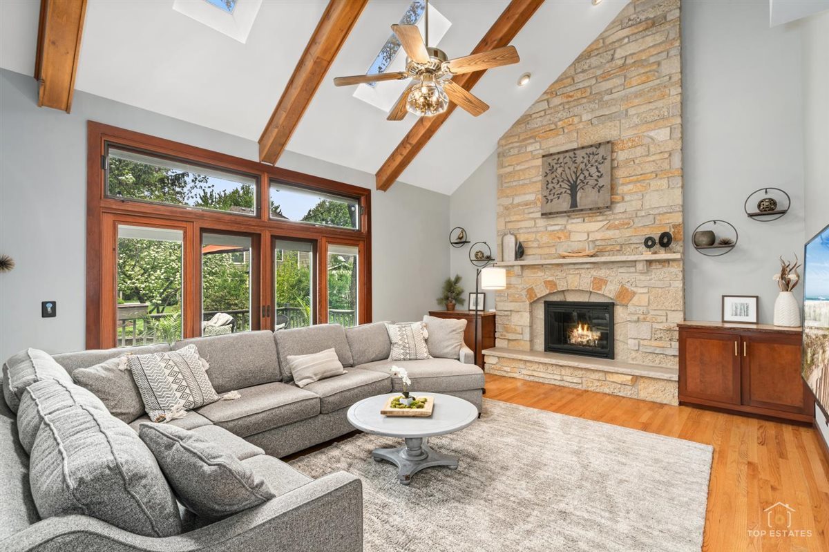 1309 Hawkins Court
