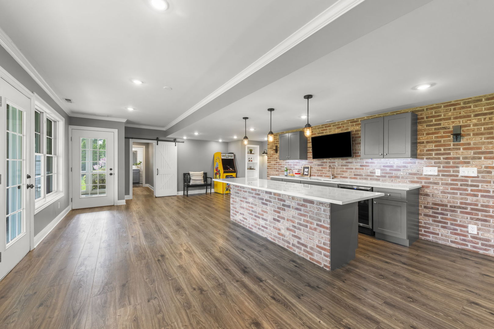 39W861 S Hathaway Lane