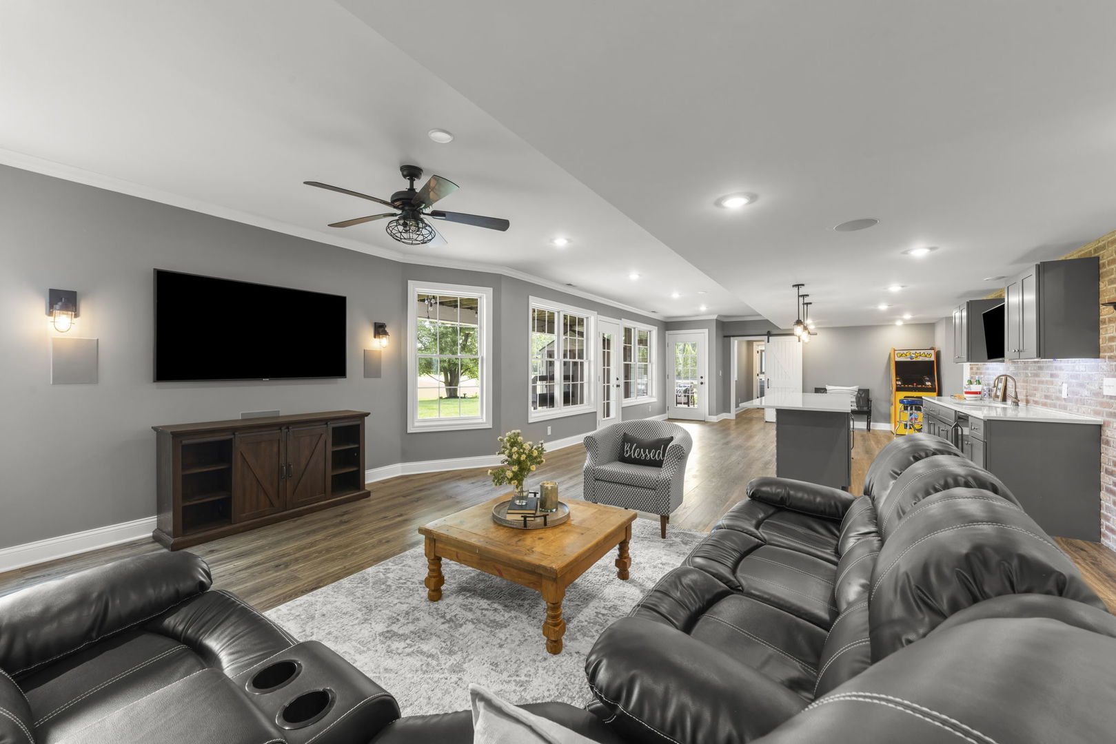 39W861 S Hathaway Lane