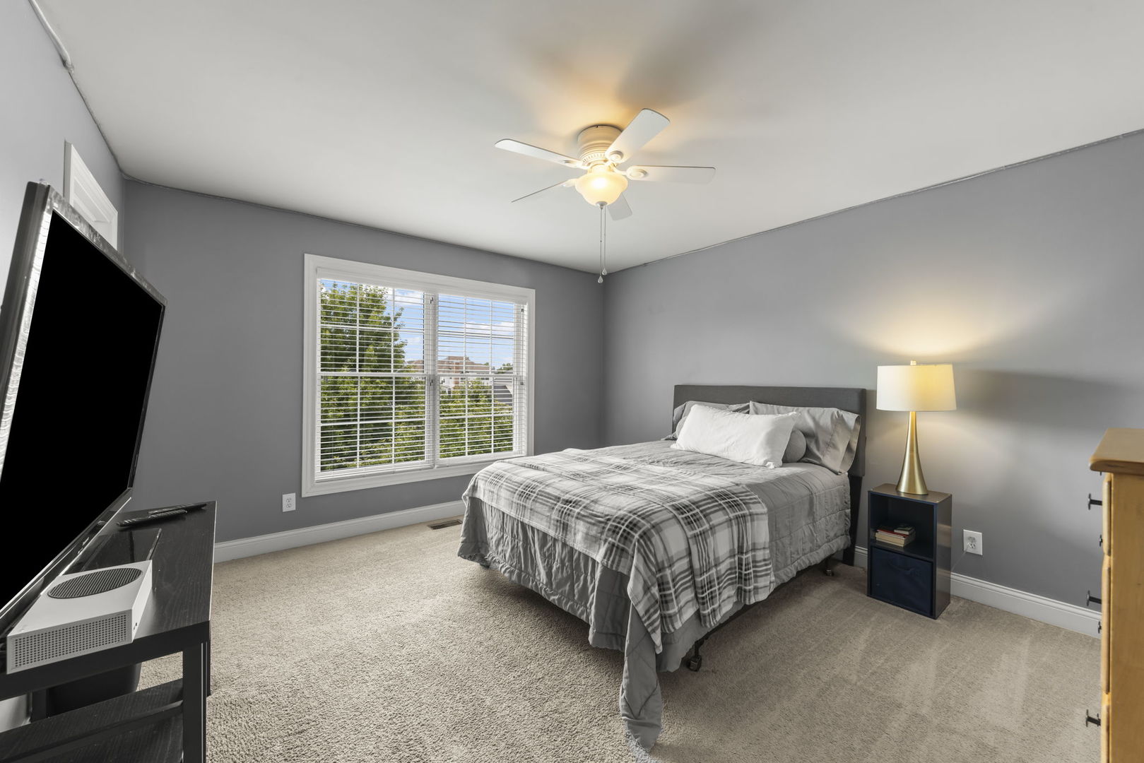 39W861 S Hathaway Lane