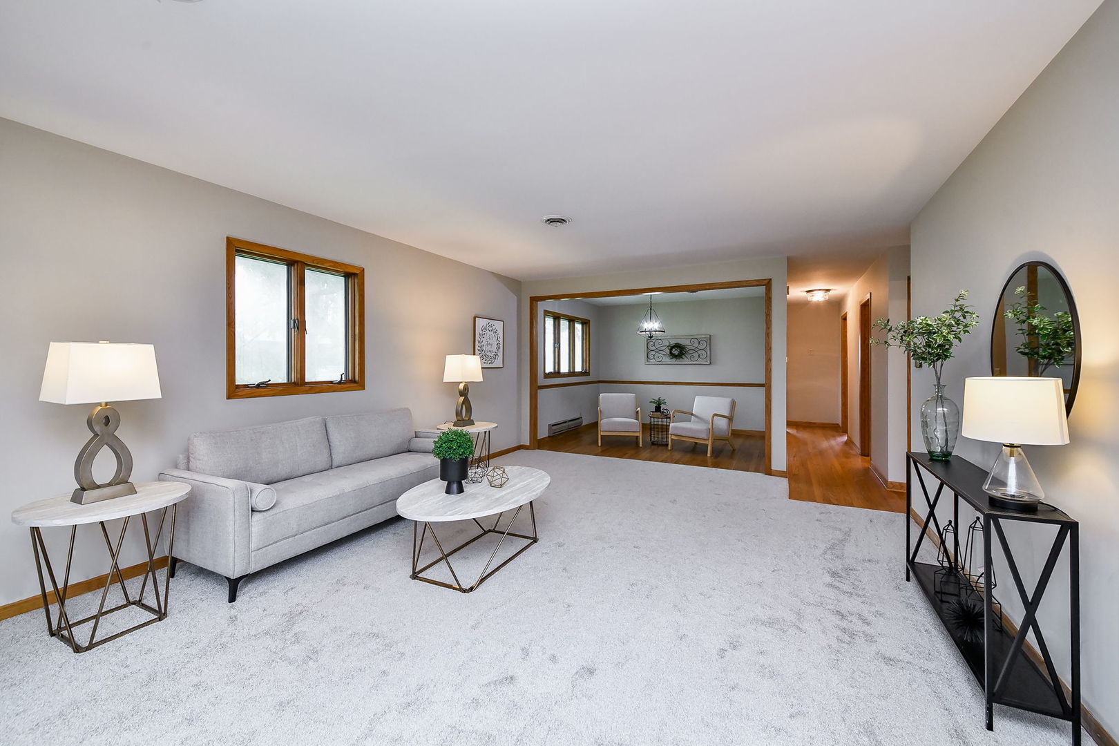2S557 Bliss Road