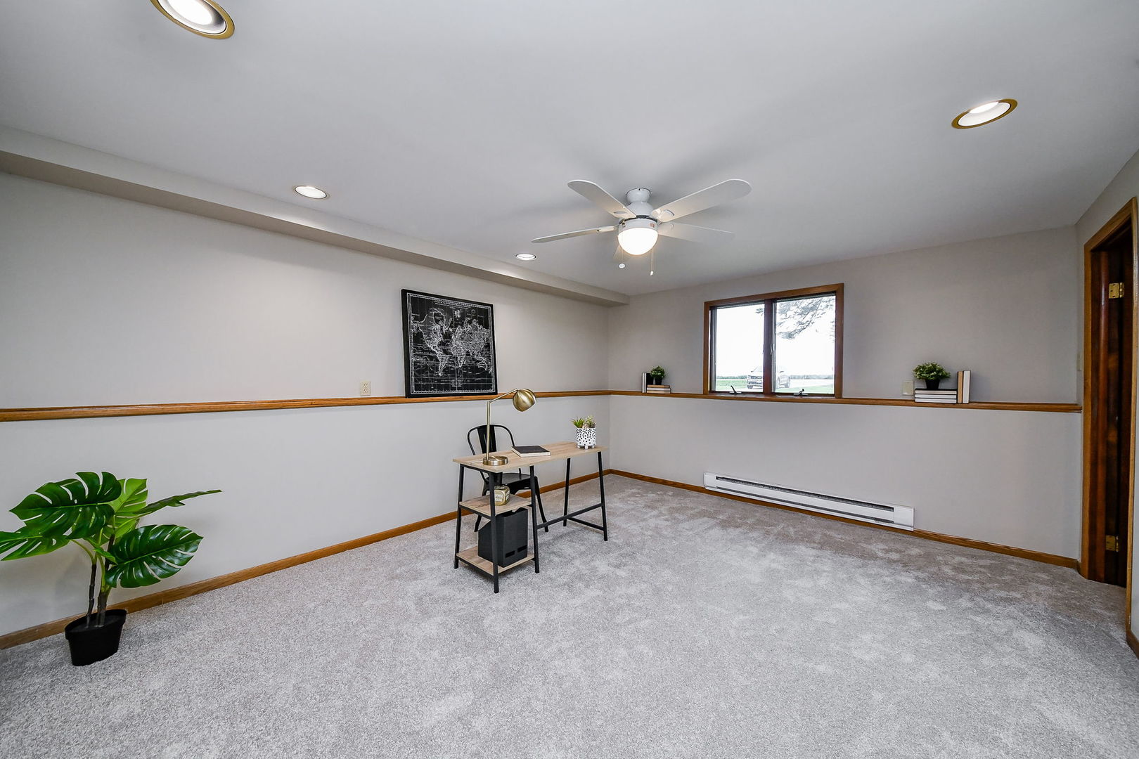 2S557 Bliss Road