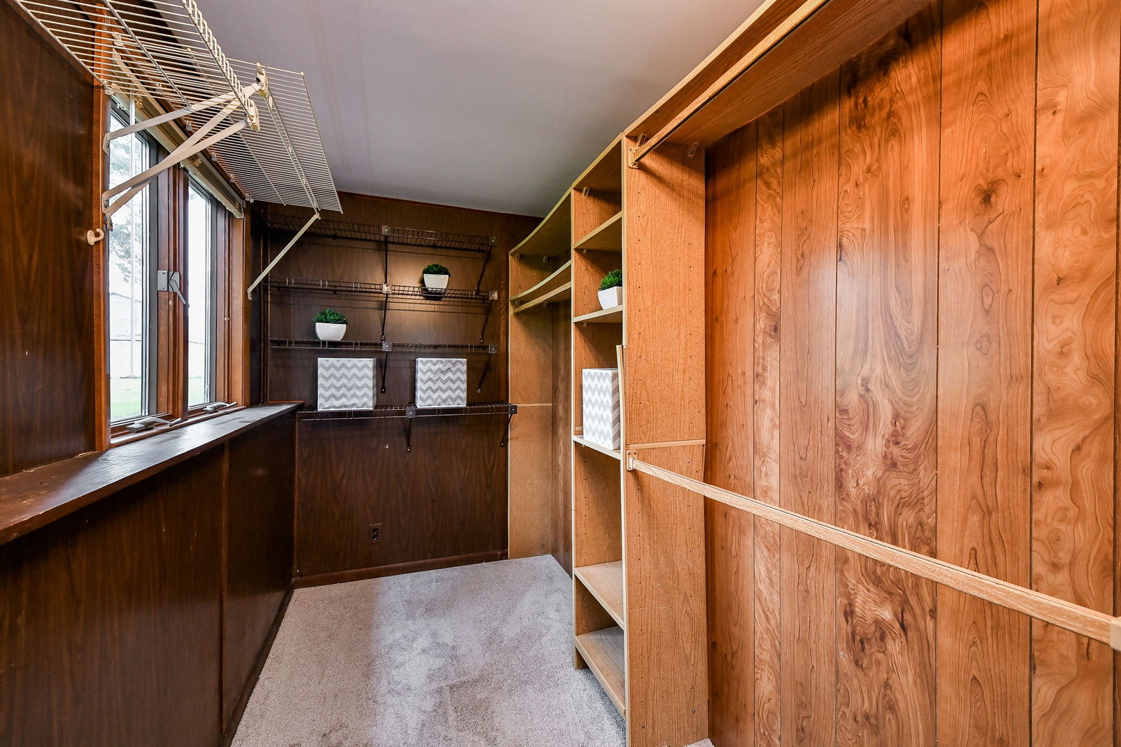 2S557 Bliss Road