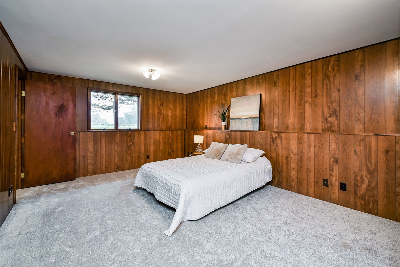 2S557 Bliss Road
