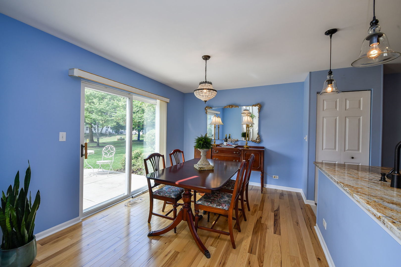 1004 Charlestowne Drive