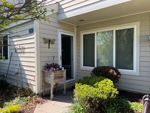 902 Eagles Ridge Road