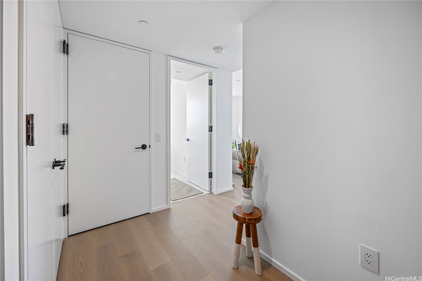 1000 Auahi Street 701