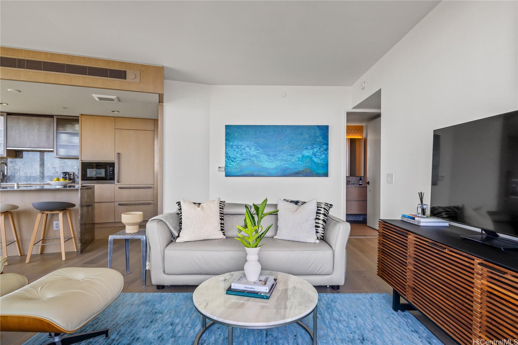 1000 Auahi Street 701