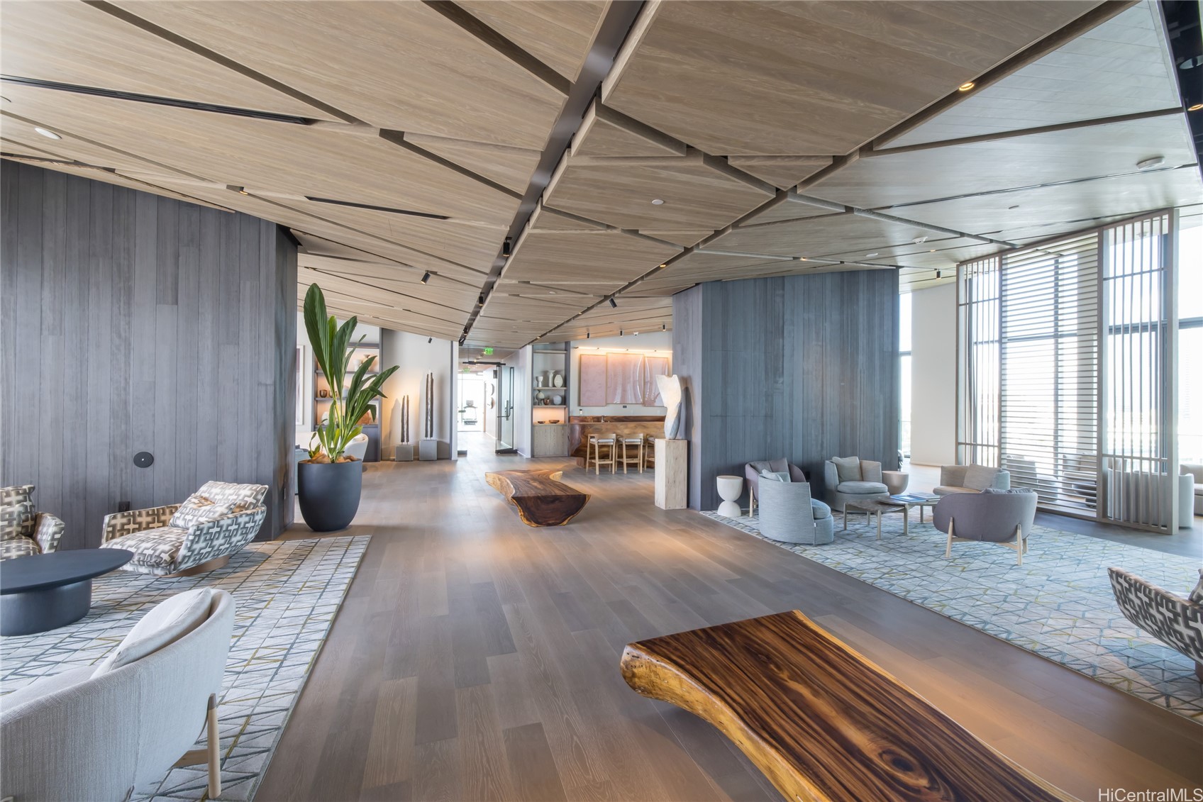 1000 Auahi Street 501