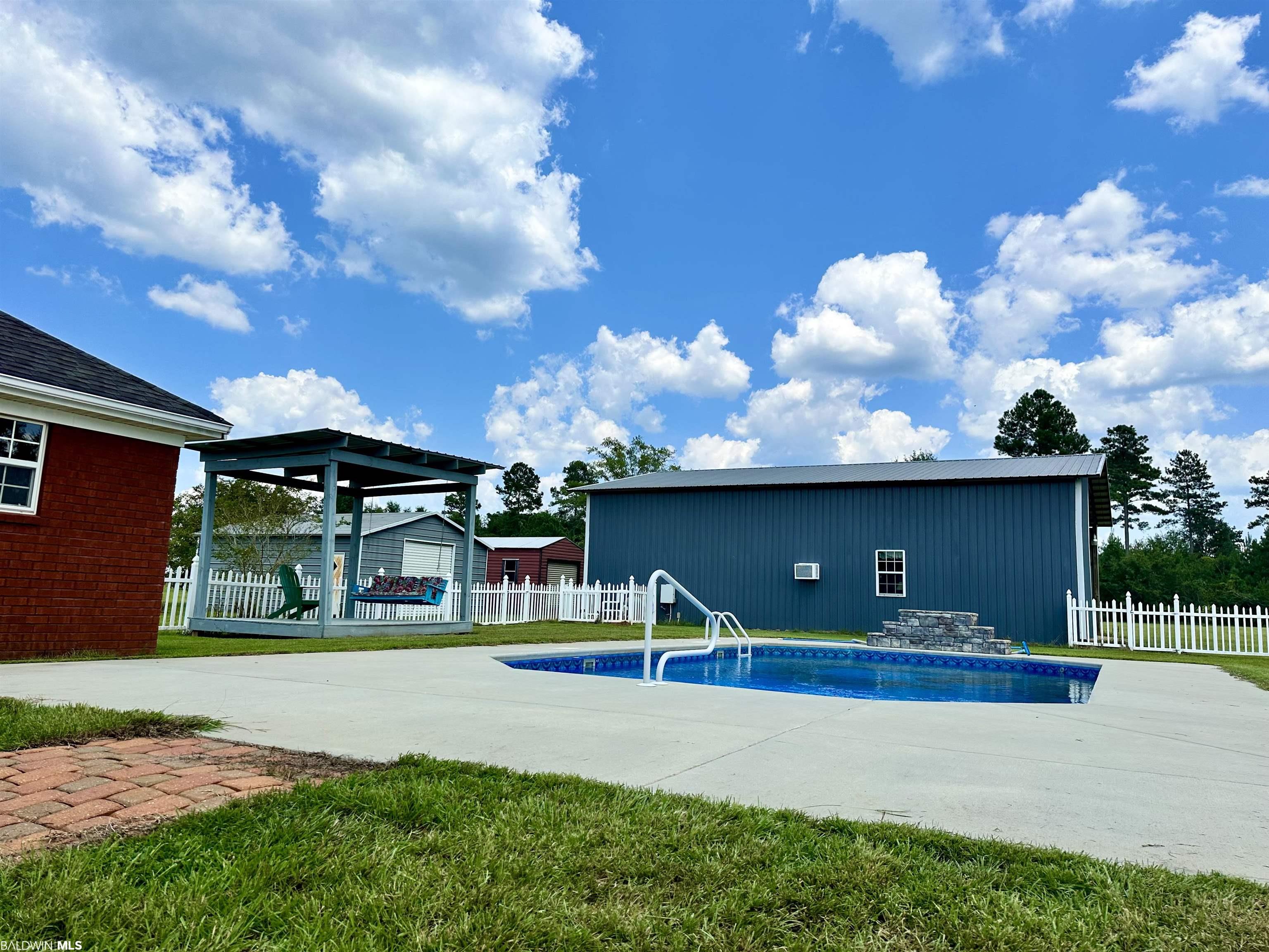 1448 Dogwood Road