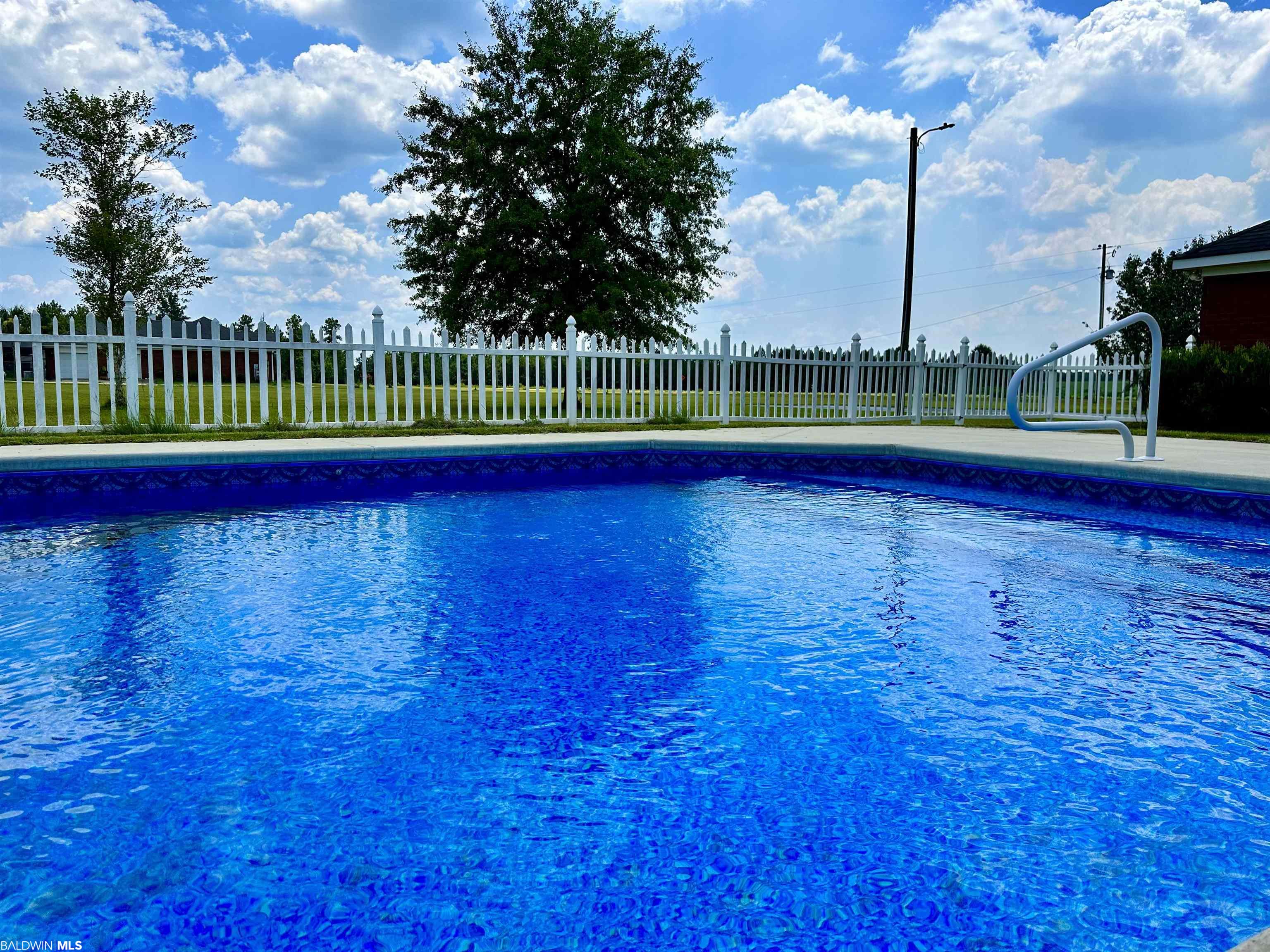 1448 Dogwood Road