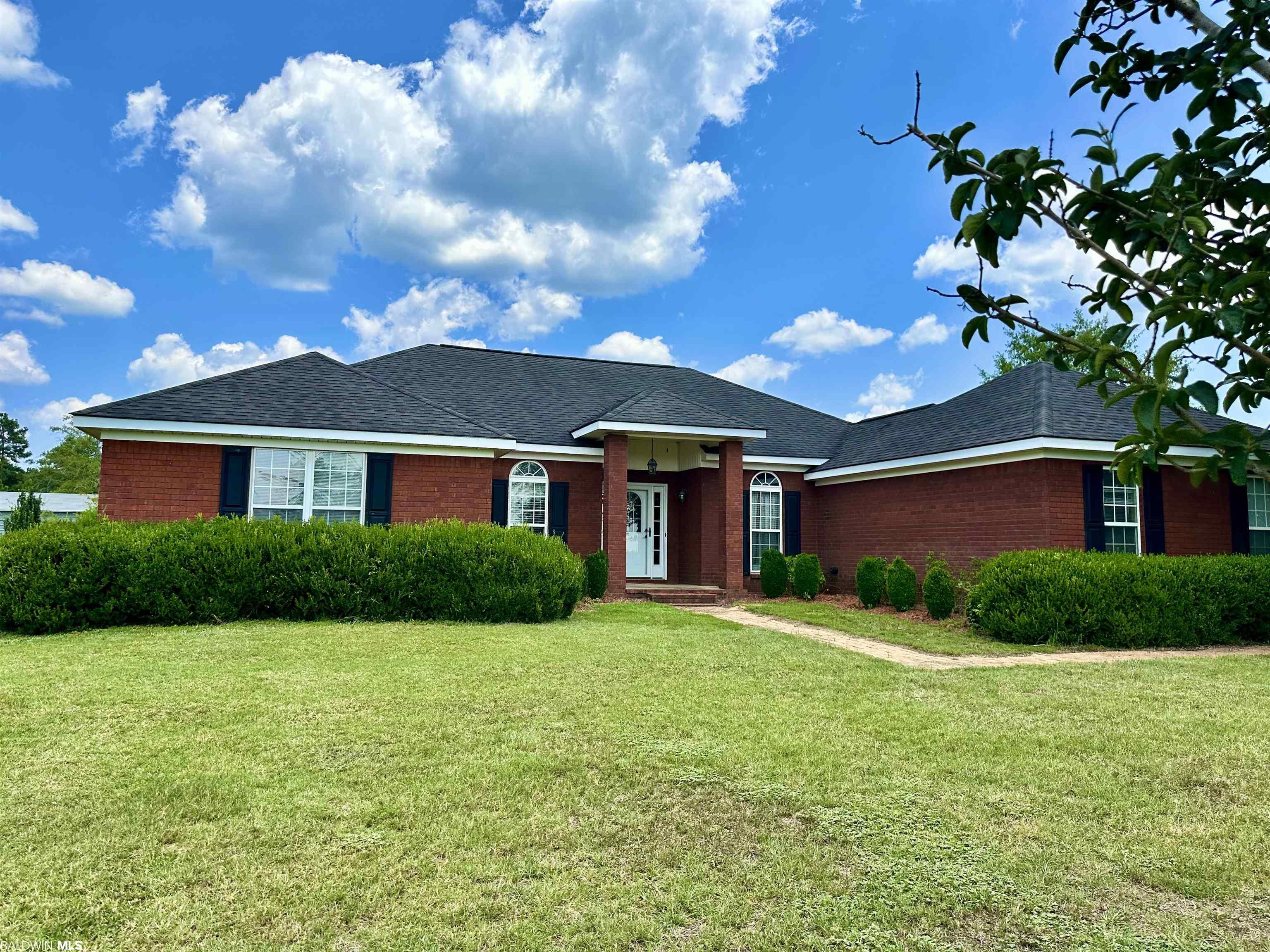 1448 Dogwood Road