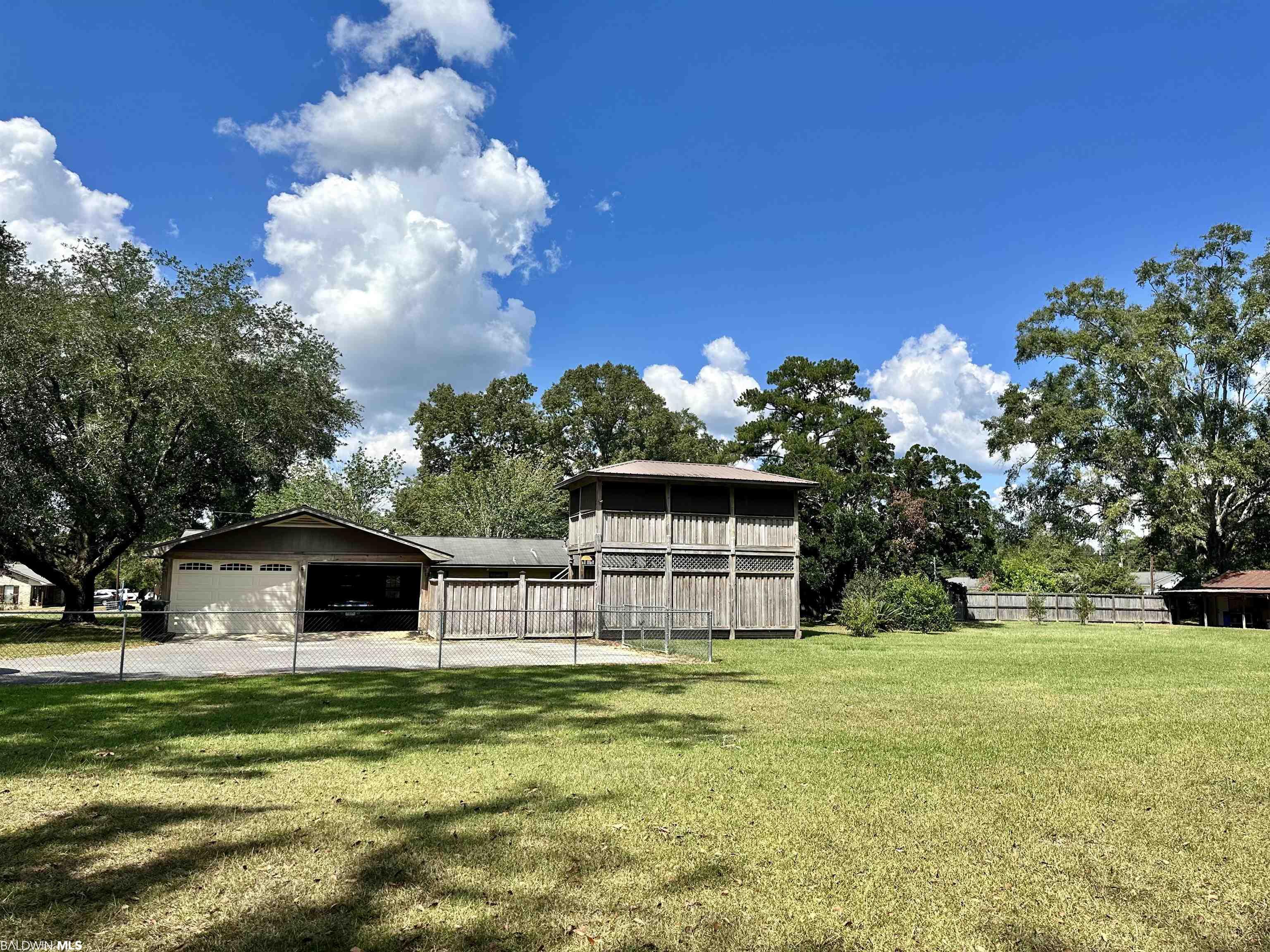305 Terry Avenue