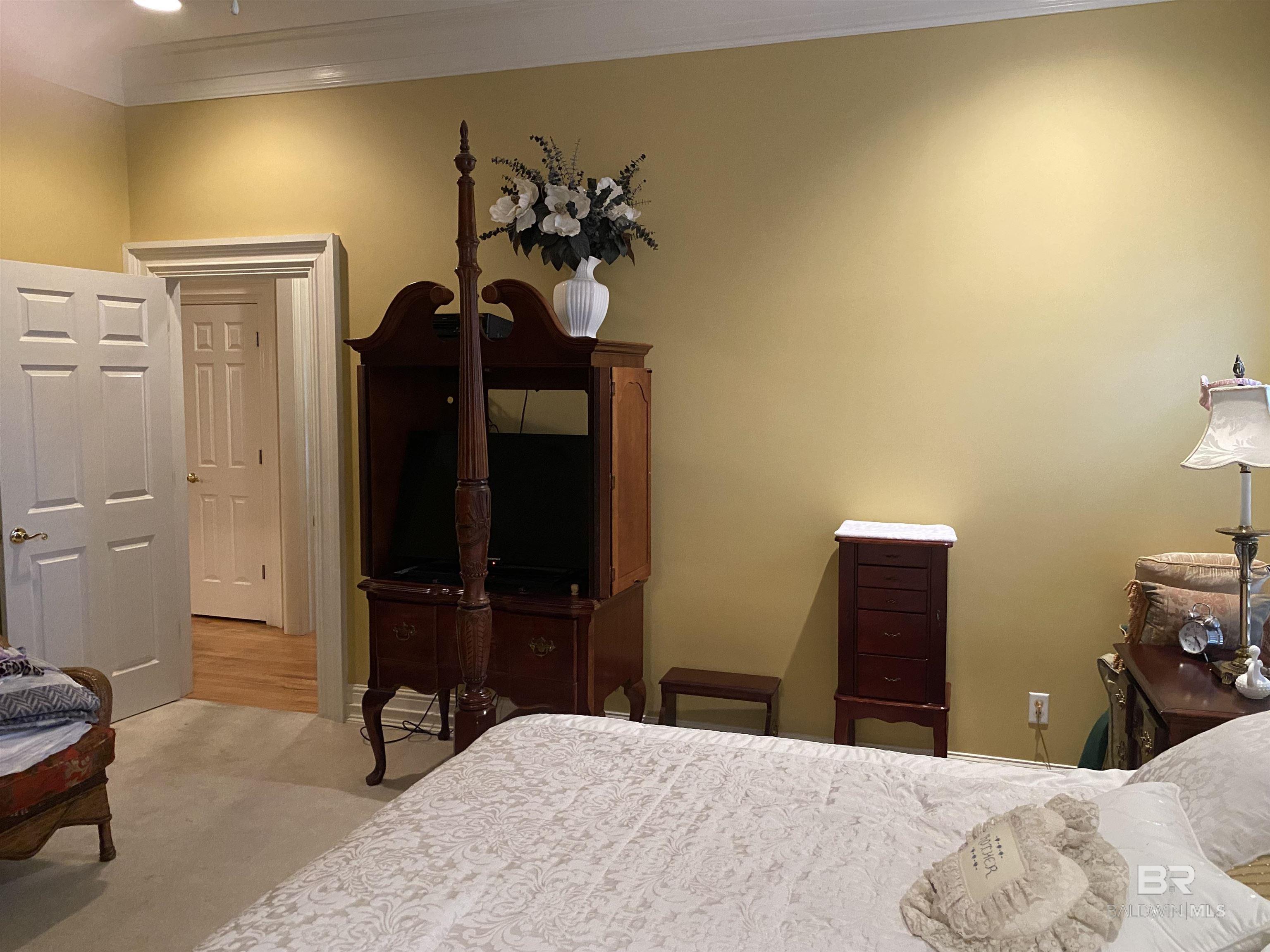 120 Juniper Creek Drive