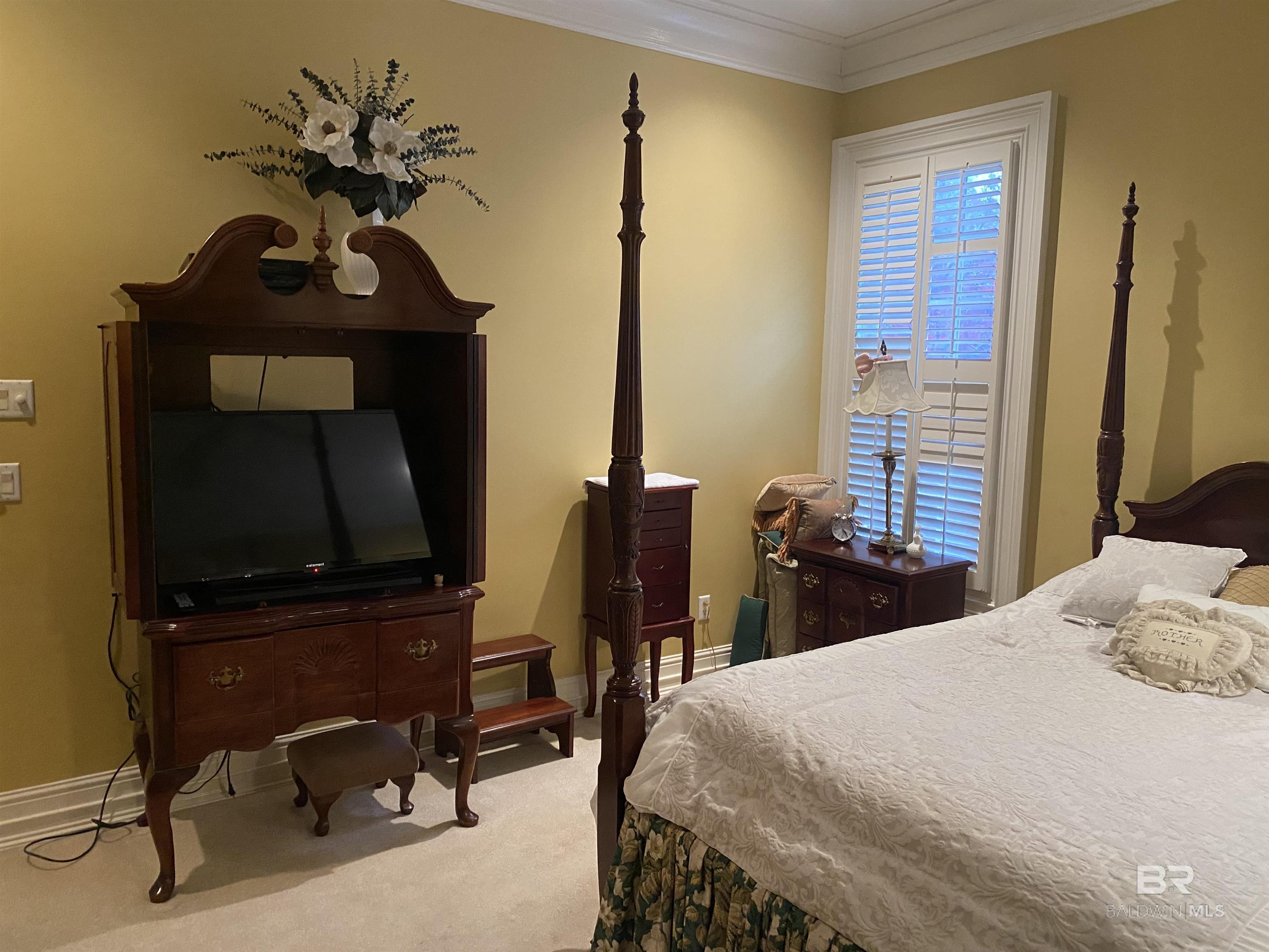 120 Juniper Creek Drive