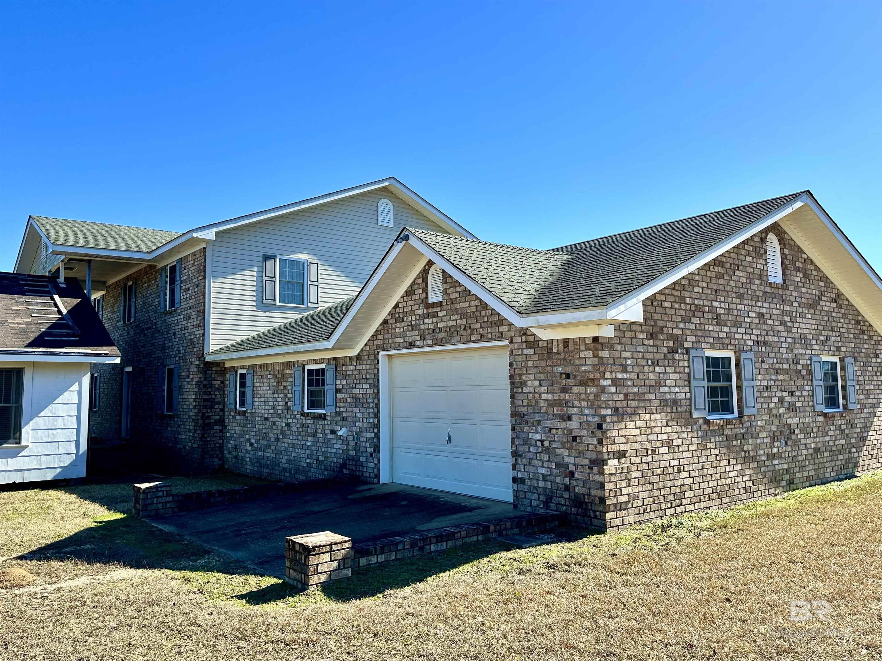734 Twin Bridges Road
