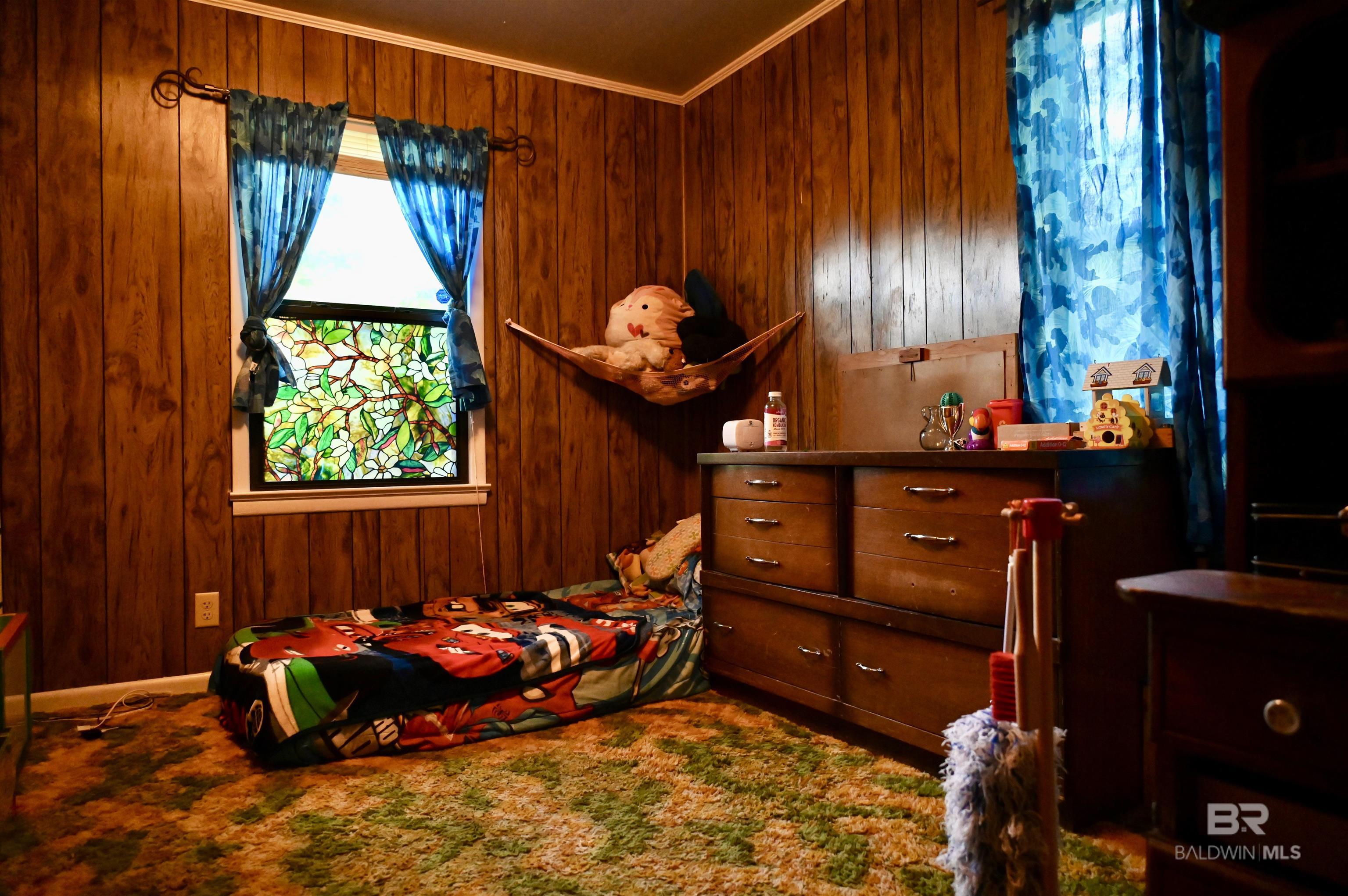 2300 Wolf Log Road