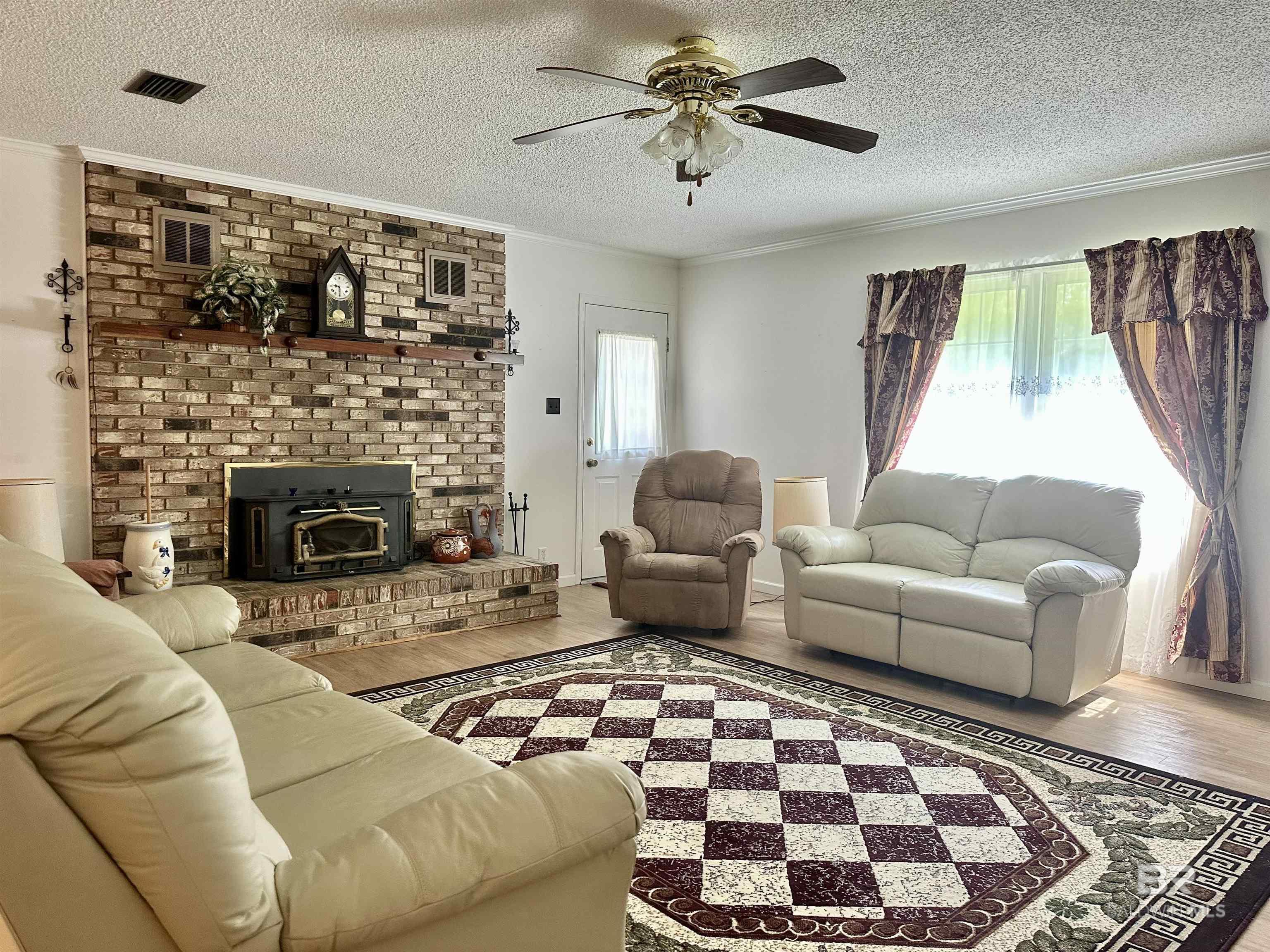 127 Peachtree Drive