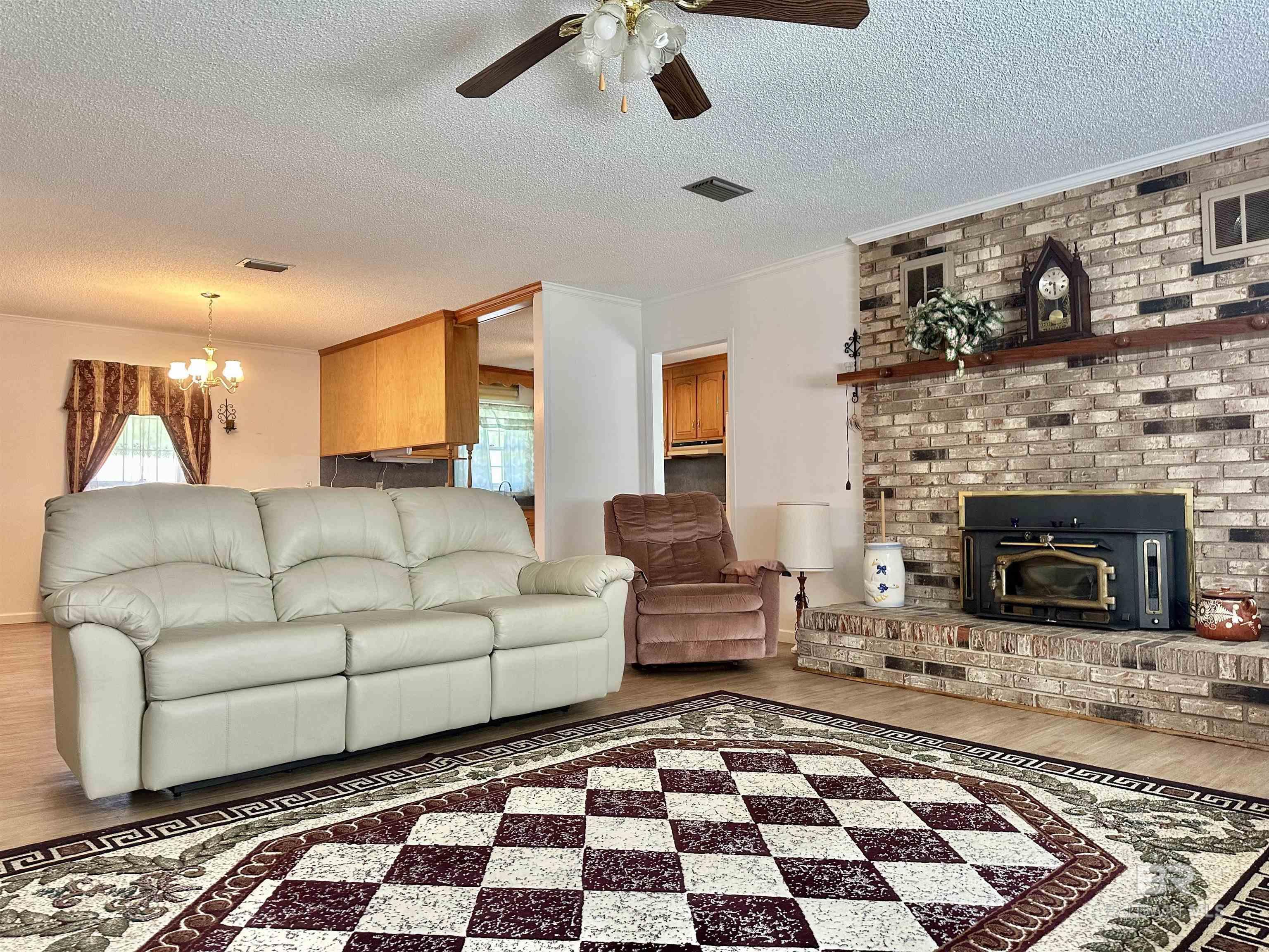 127 Peachtree Drive