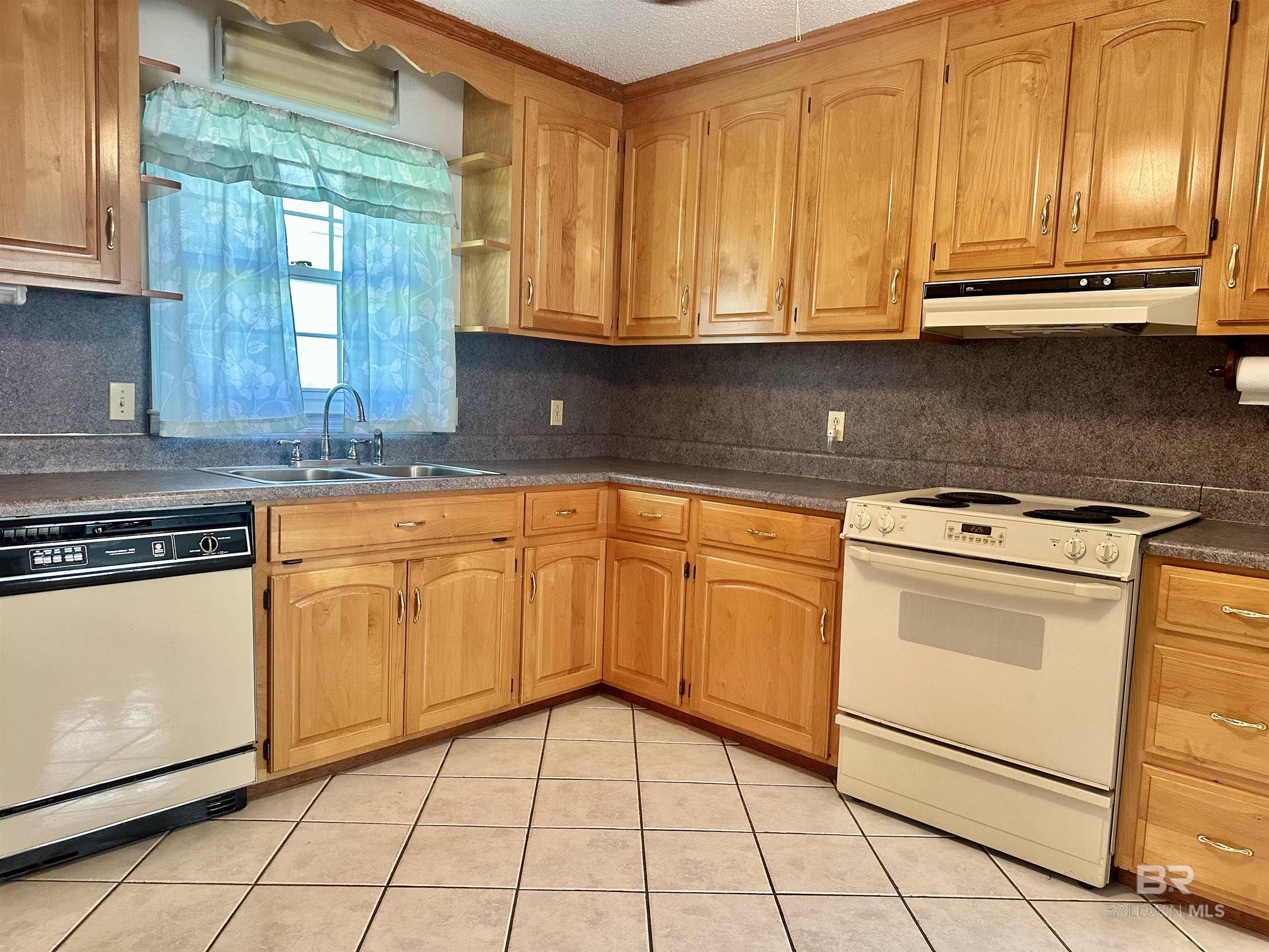 127 Peachtree Drive