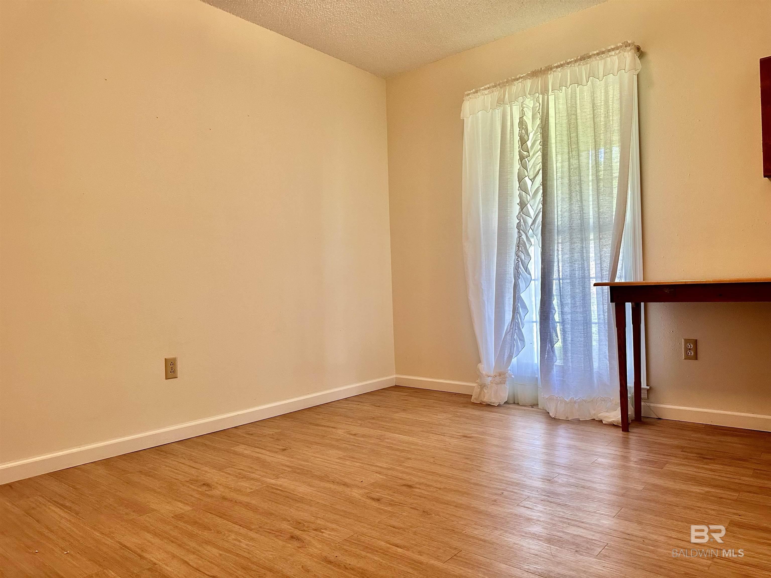 127 Peachtree Drive