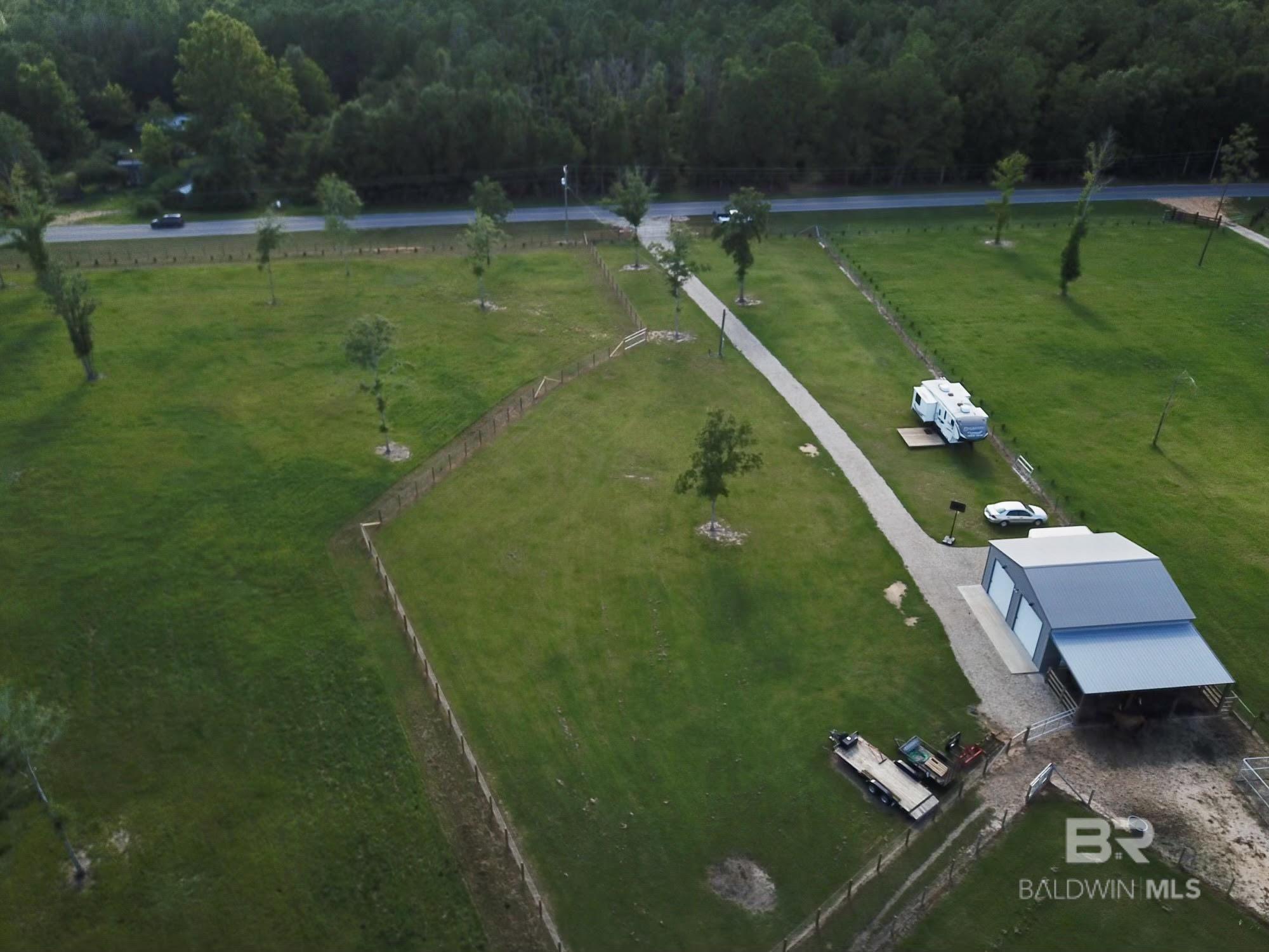 3168 Old Highway 31