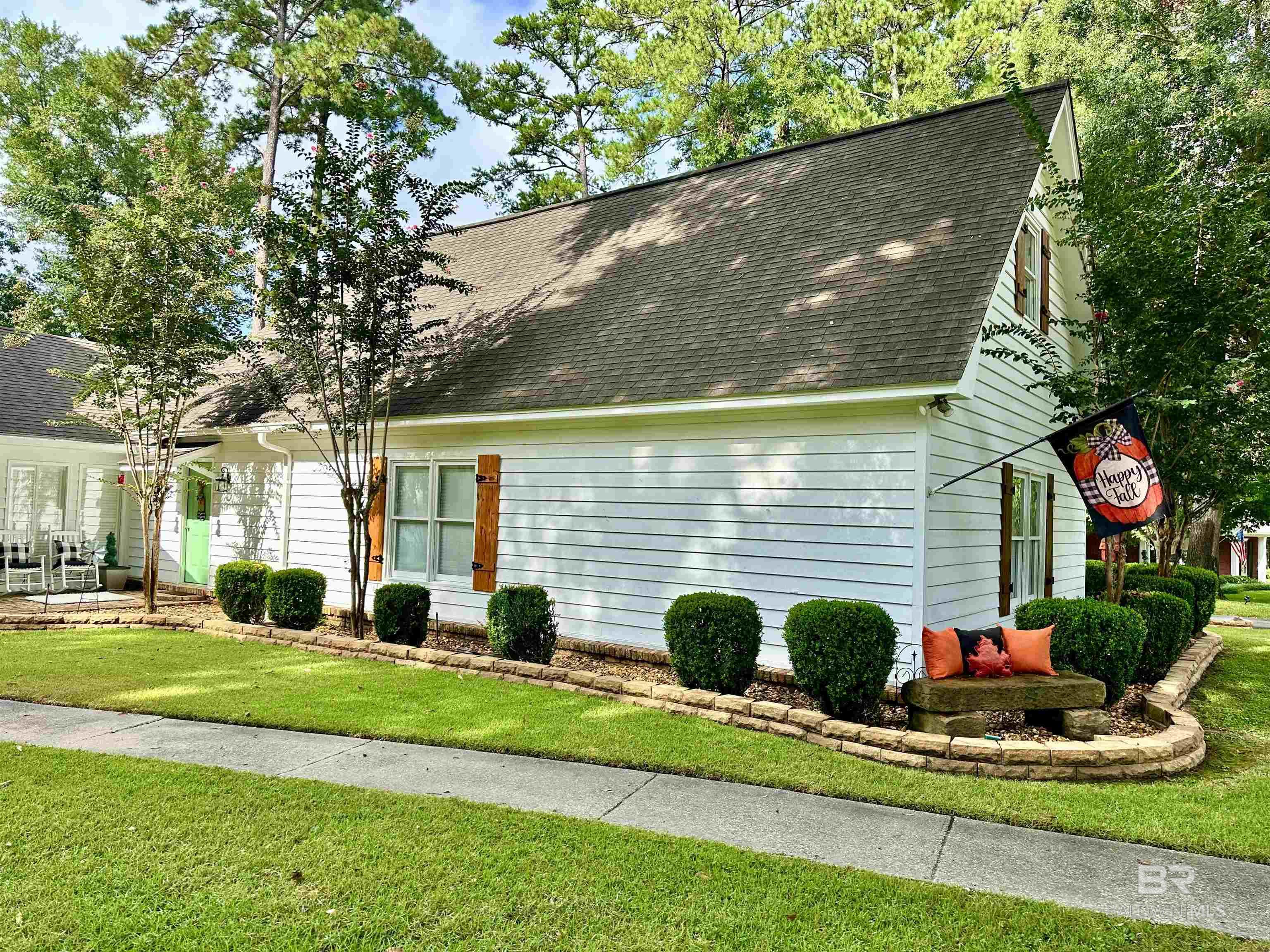 150 Brooks Boulevard