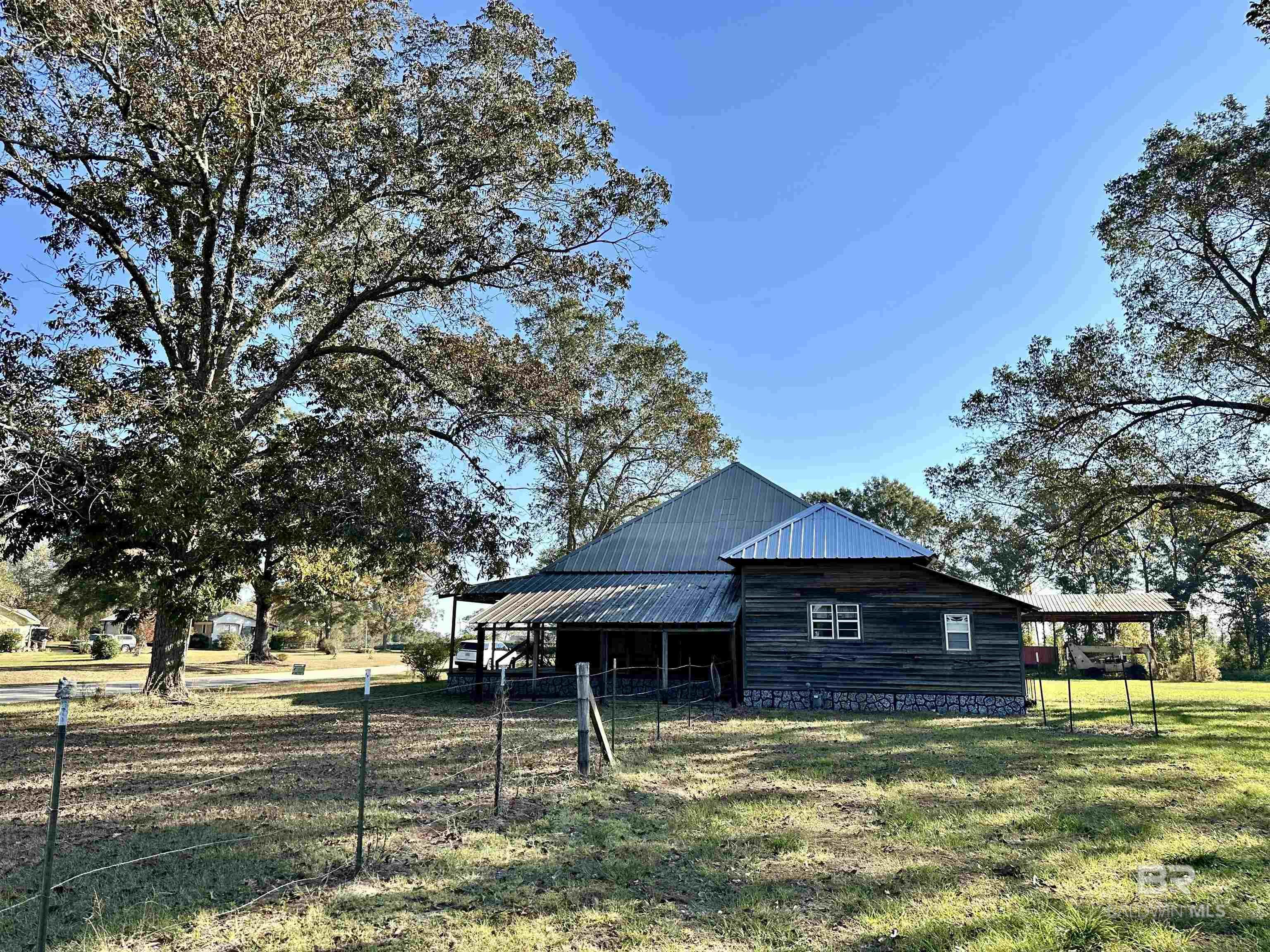 21220 County Road 6