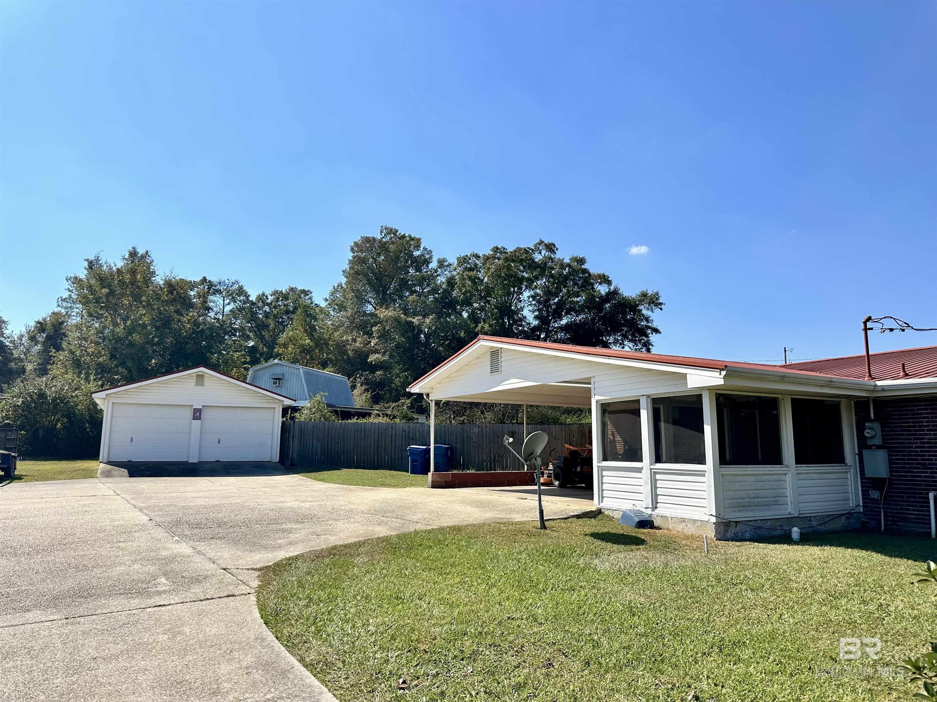 2593 Foshee Road