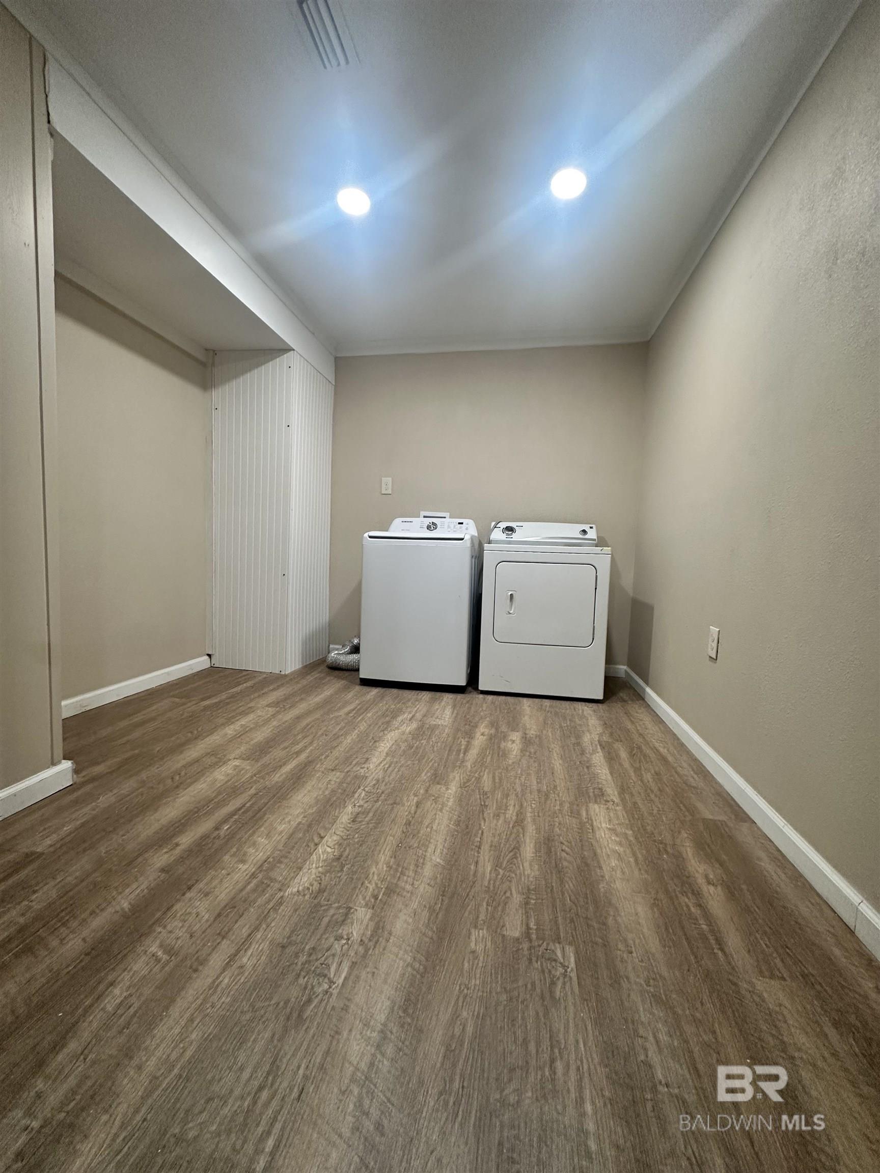 110 Lynnbrook Drive