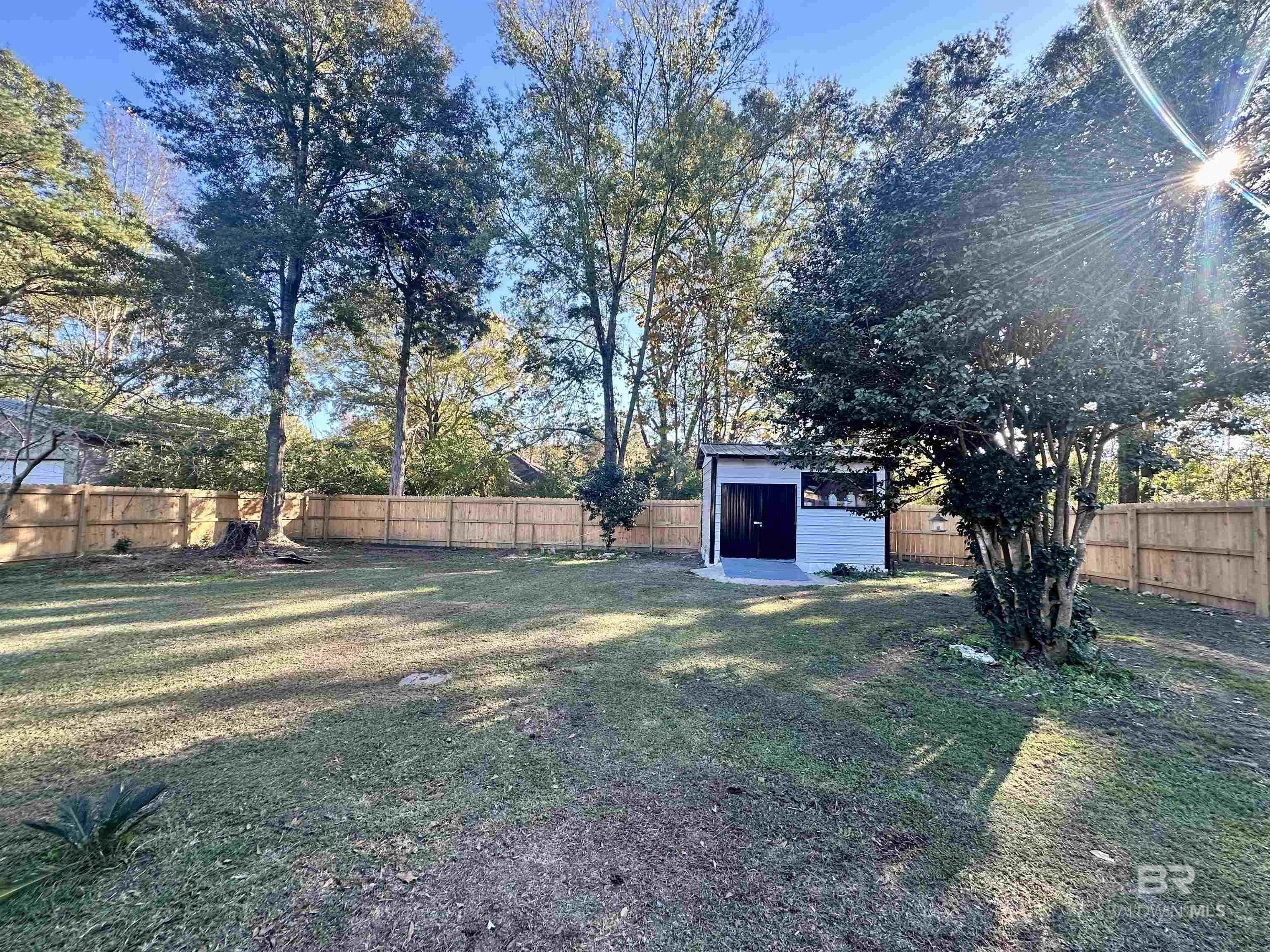 110 Lynnbrook Drive