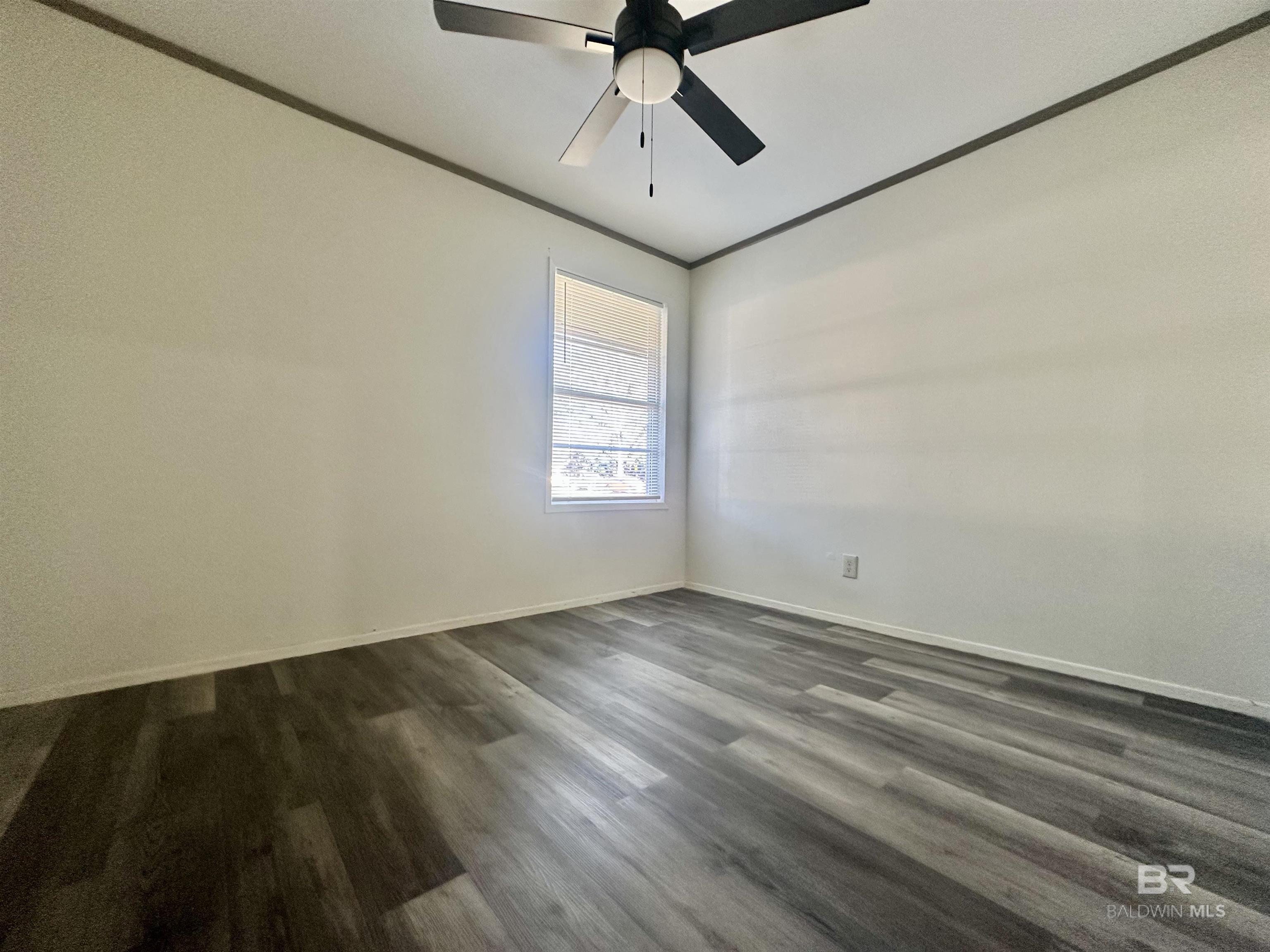 110 Lynnbrook Drive