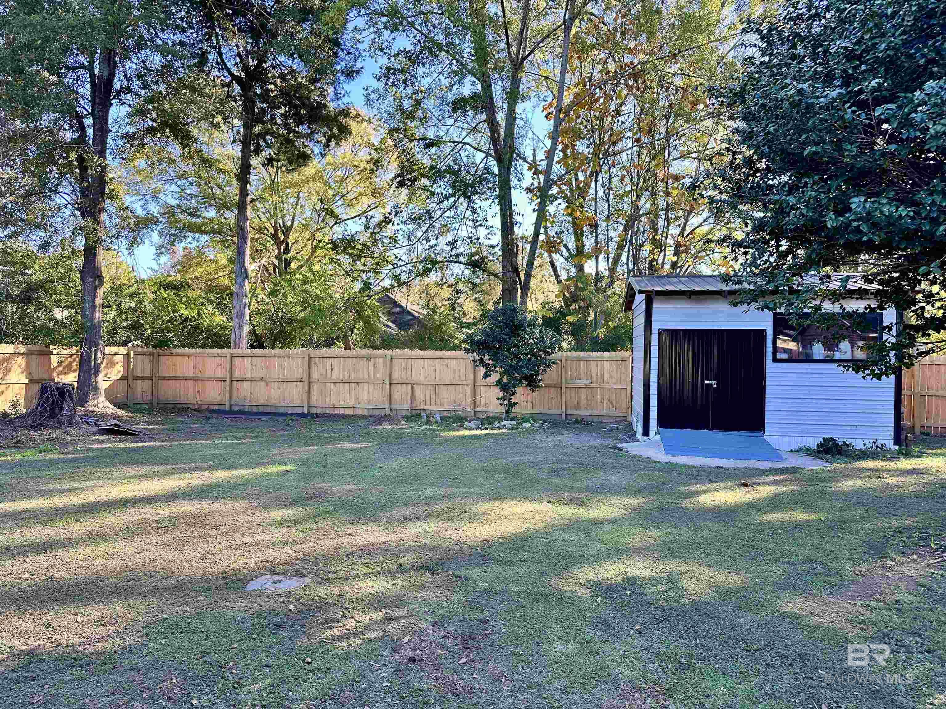 110 Lynnbrook Drive