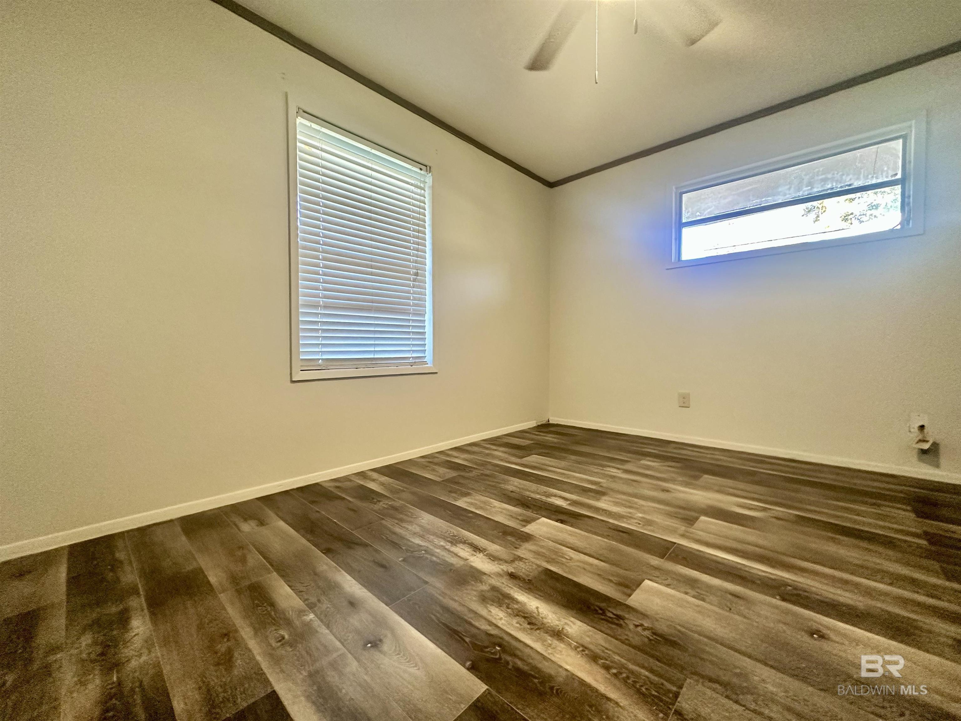 110 Lynnbrook Drive